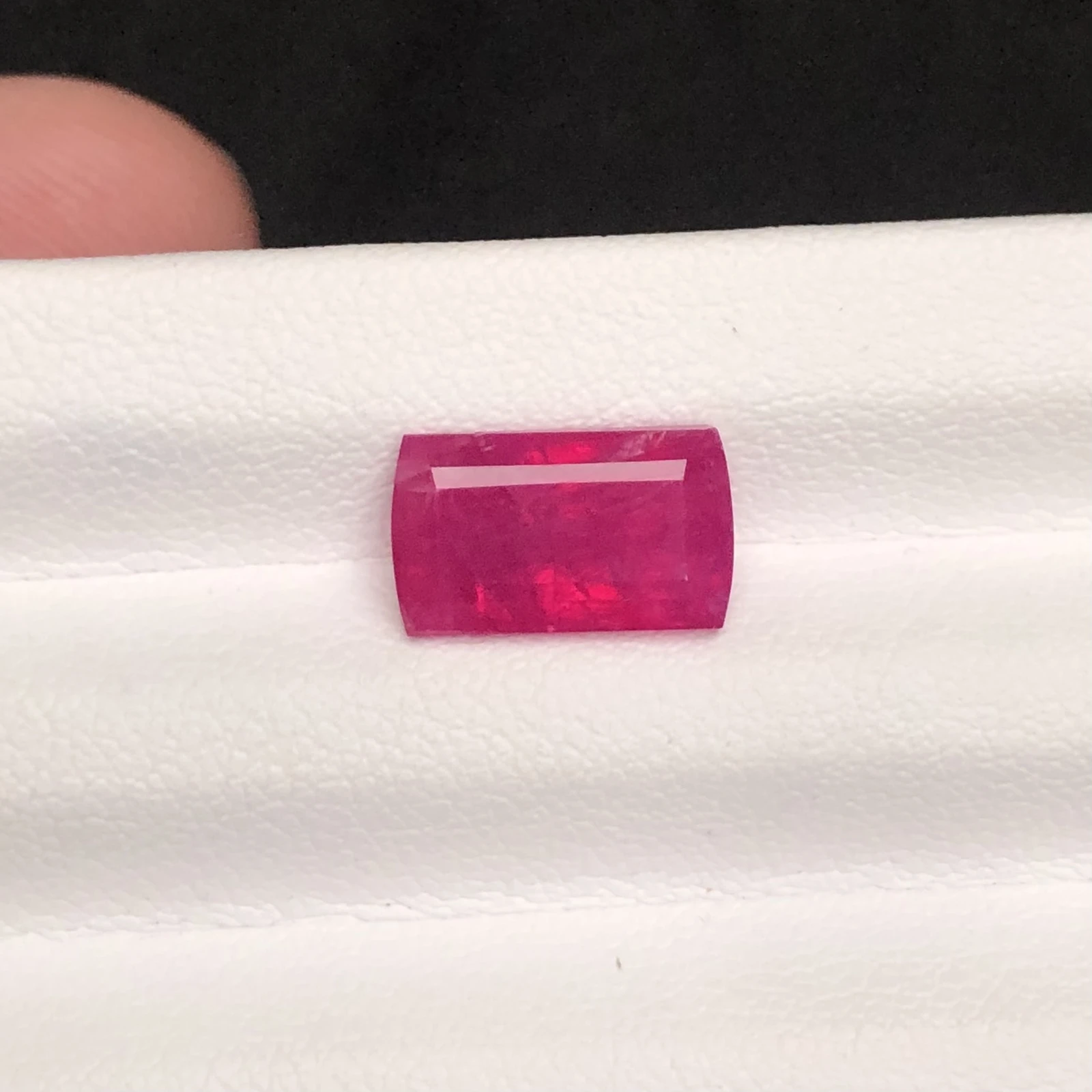 Natural Kashmir Ruby 4.42 carat lotus certified faceted cut cushion Shape Loose Gemstone