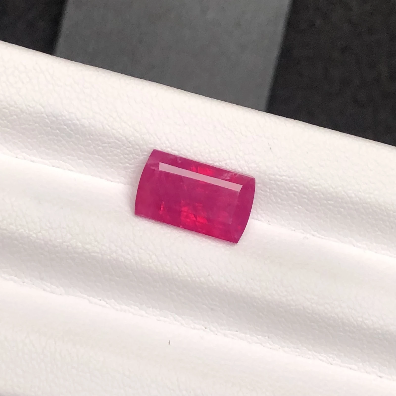 Natural Kashmir Ruby 4.42 carat lotus certified faceted cut cushion Shape Loose Gemstone