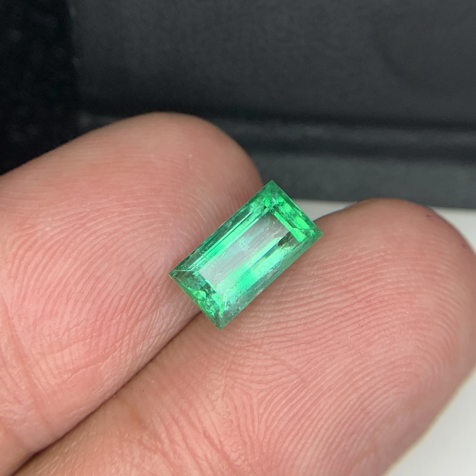 Natural Green Emerald 2.43 Carat Faceted Rectangular Cut Loose Gemstone