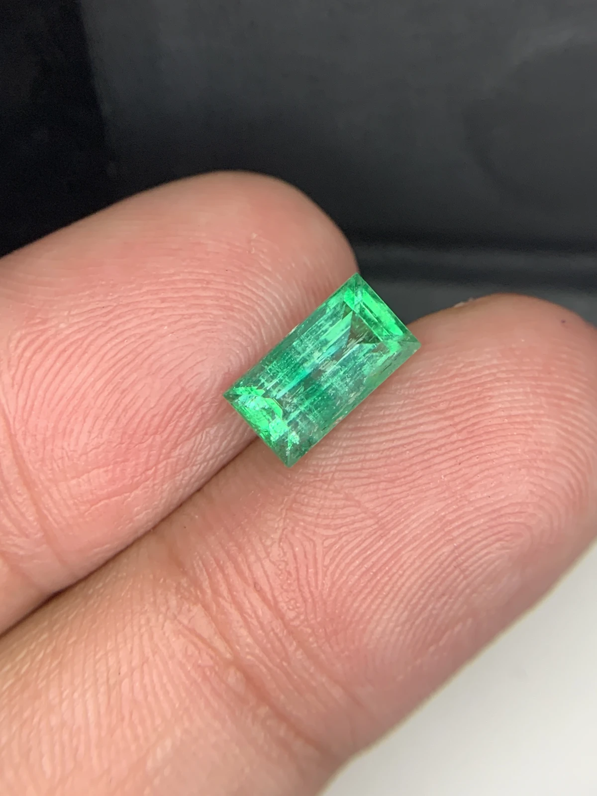 Natural Green Emerald 2.43 Carat Faceted Rectangular Cut Loose Gemstone