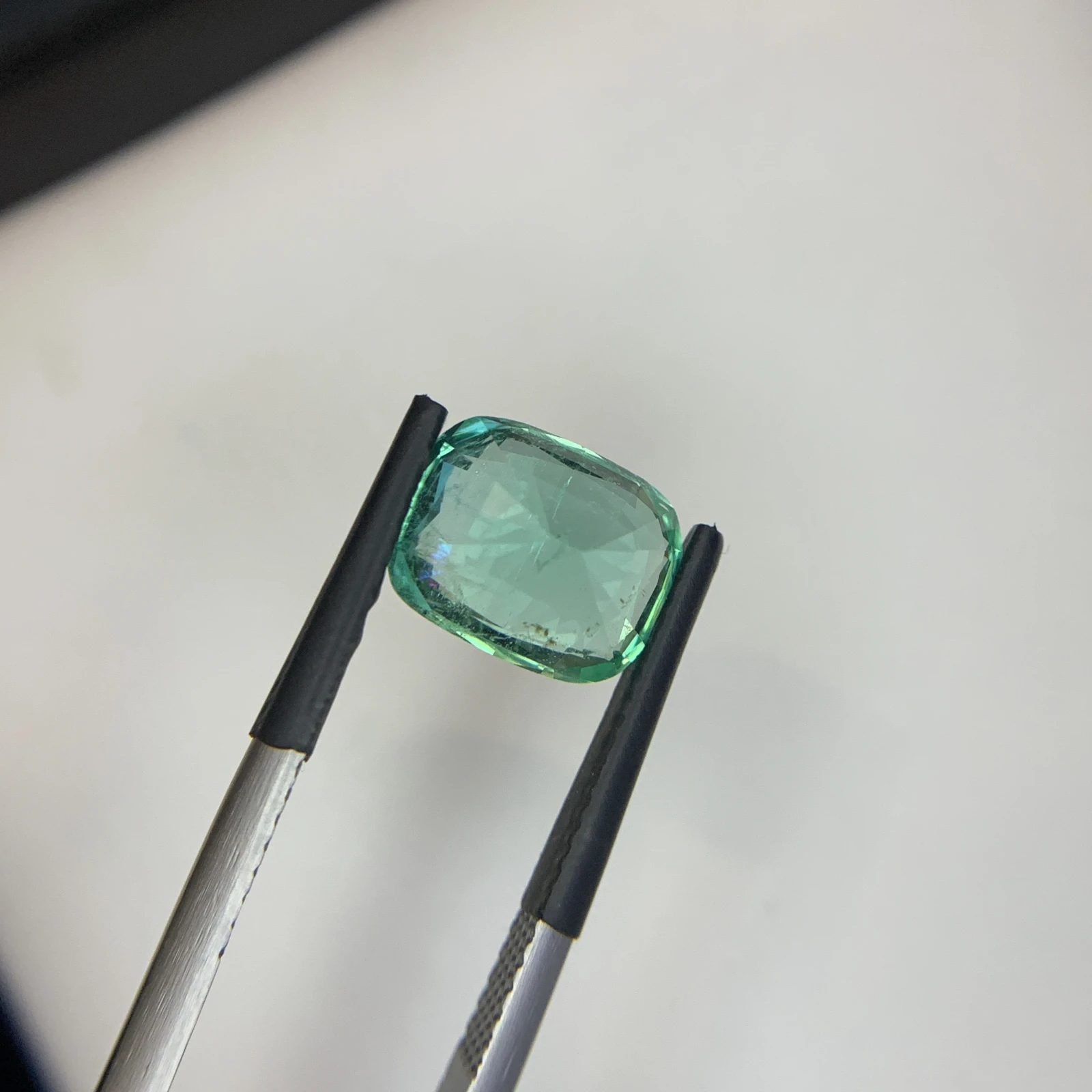 IGI Certified 3.14 ct Natural Panjshir Emerald Cushion Shape Loose Gemstone from Afghanistan