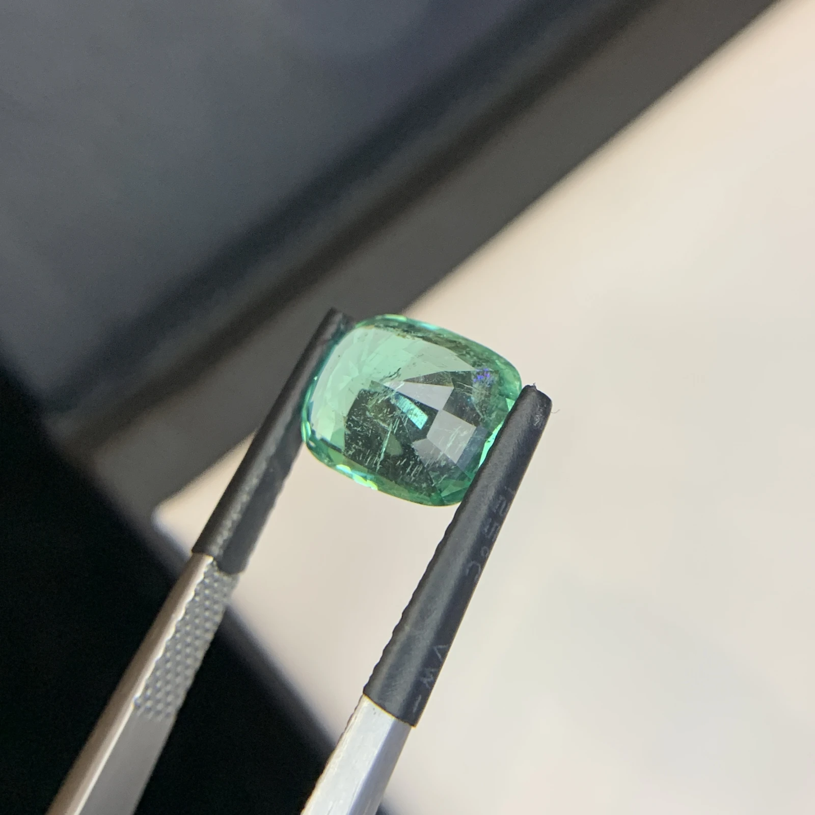 IGI Certified 3.14 ct Natural Panjshir Emerald Cushion Shape Loose Gemstone from Afghanistan