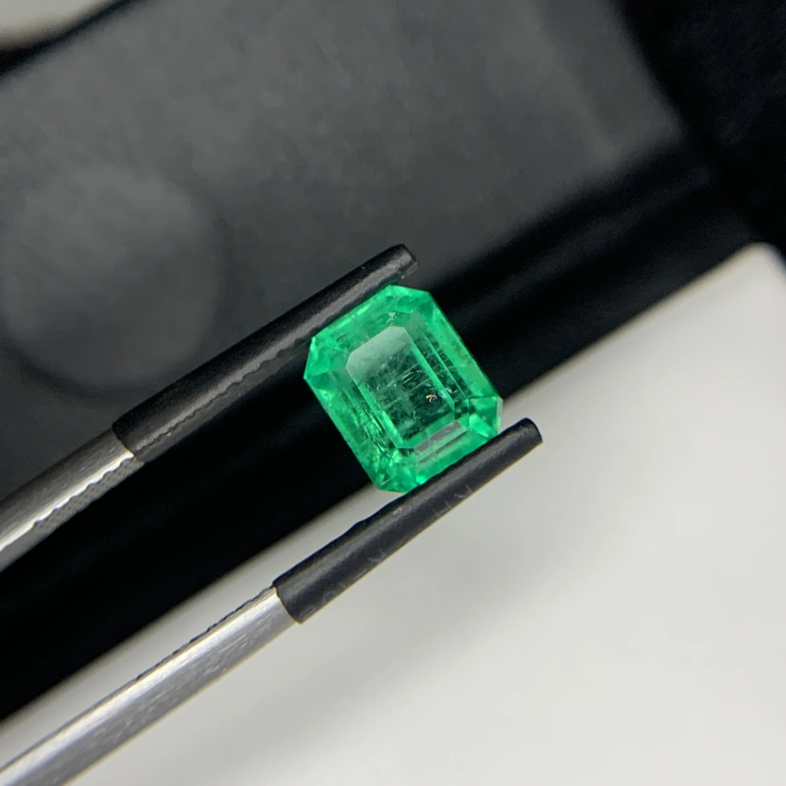 IGI Certified 2.76 ct Natural Panjshir Octagon Shape Loose Gemstone from Afghanistan