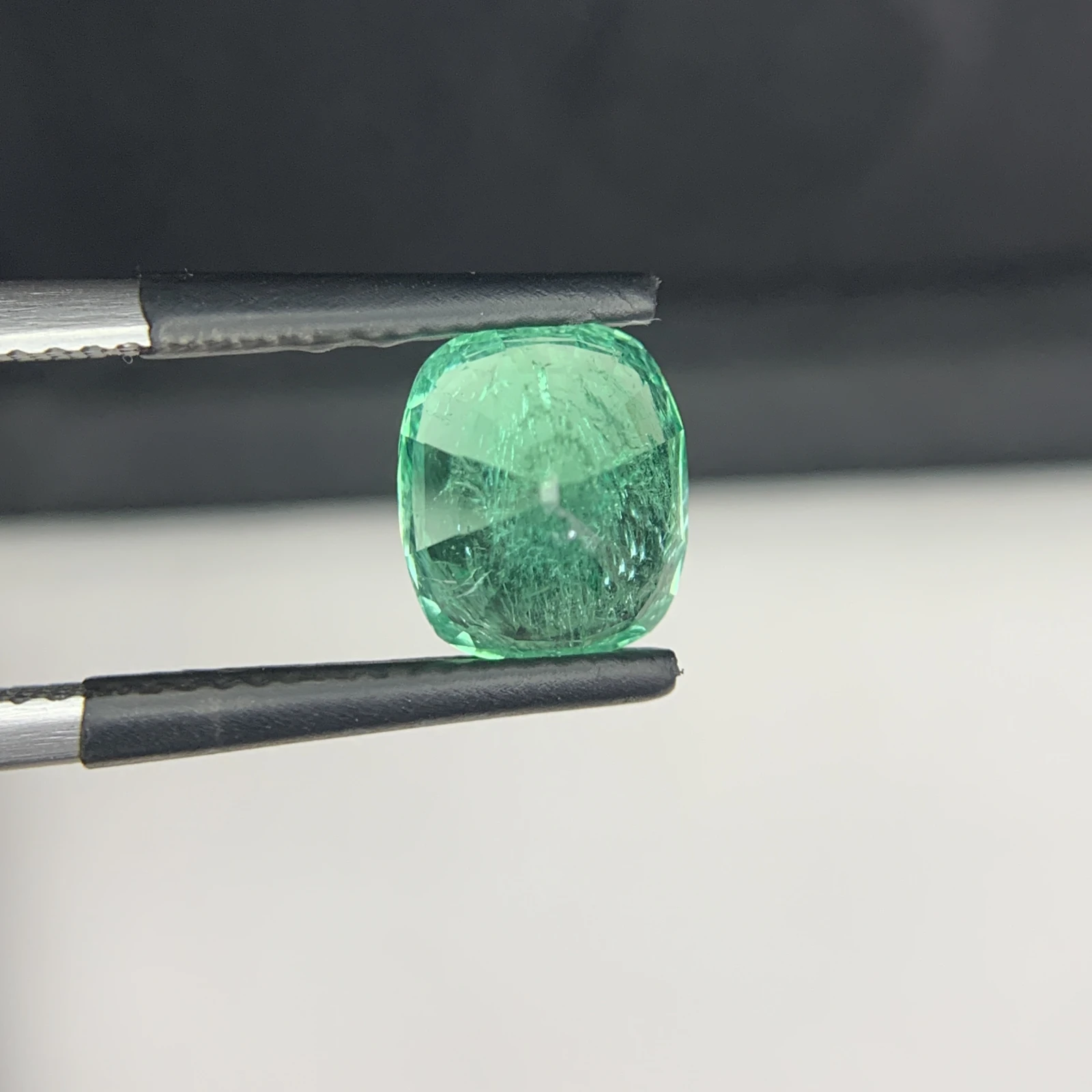 IGI Certified 2.55 ct Natural Panjshir Emerald Cushion Shape Loose Gemstone from Afghanistan