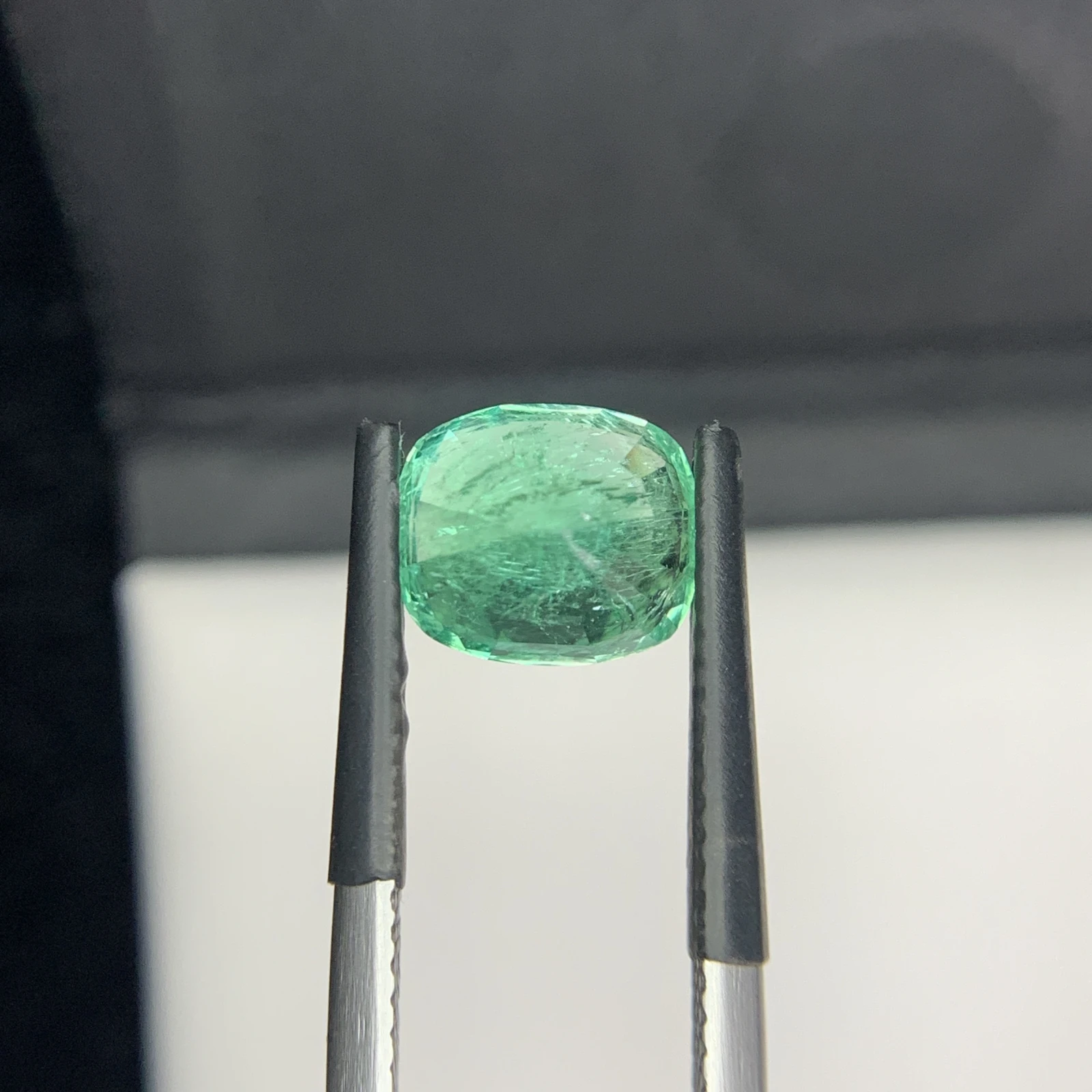IGI Certified 2.55 ct Natural Panjshir Emerald Cushion Shape Loose Gemstone from Afghanistan