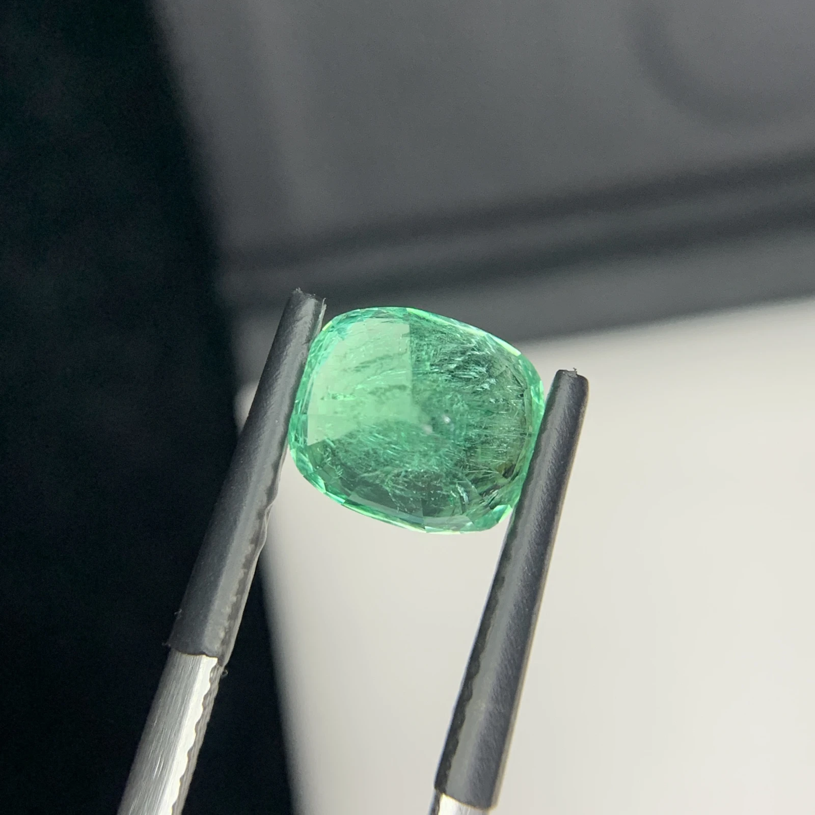 IGI Certified 2.55 ct Natural Panjshir Emerald Cushion Shape Loose Gemstone from Afghanistan