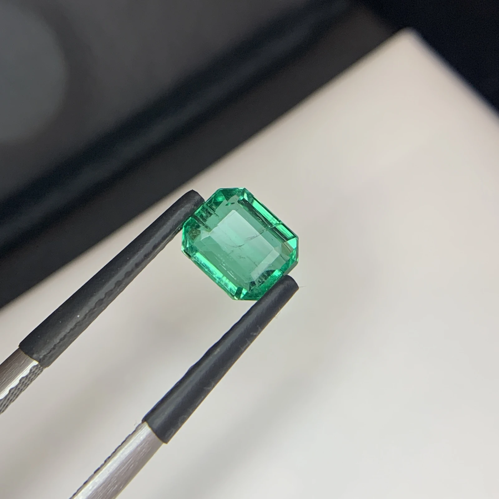 IGI Certified 1.78 ct Natural Panjshir Emerald Octagon Shape Loose Gemstone from Afghanistan