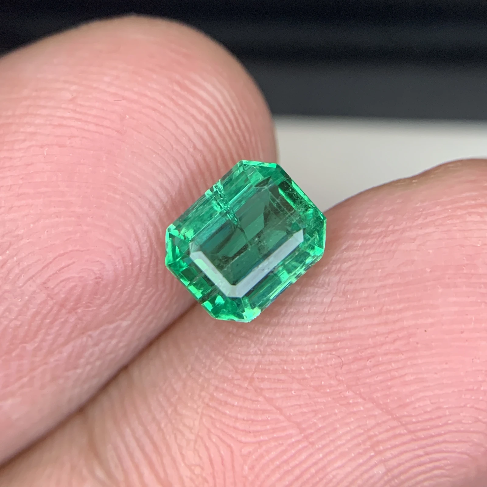 IGI Certified 1.78 ct Natural Panjshir Emerald Octagon Shape Loose Gemstone from Afghanistan