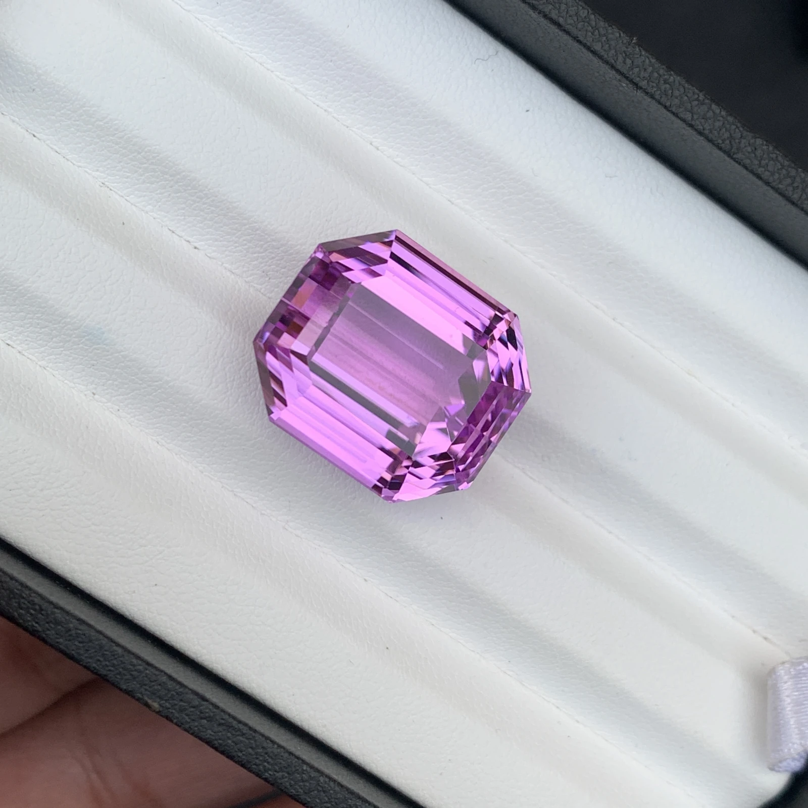 Natural Purple Kunzite 51.45 Carat Faceted Octagon Shape Loose Gemstone