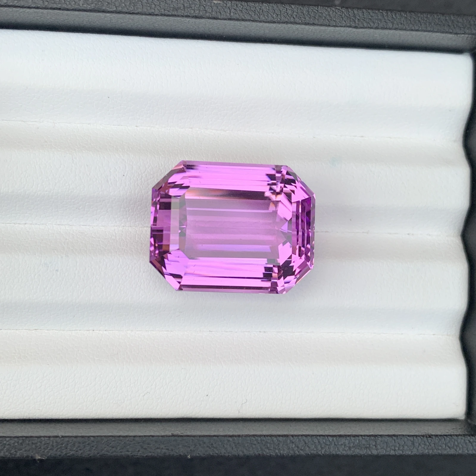 Natural Purple Kunzite 62.40 Carat Faceted Emerald Loose Gemstone