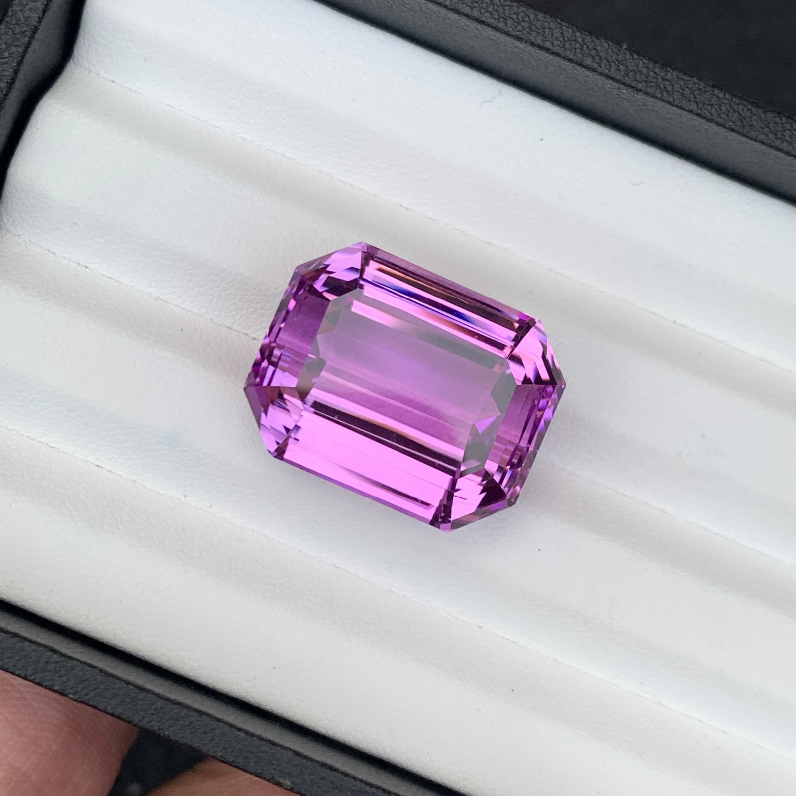 Natural Purple Kunzite 62.40 Carat Faceted Emerald Loose Gemstone