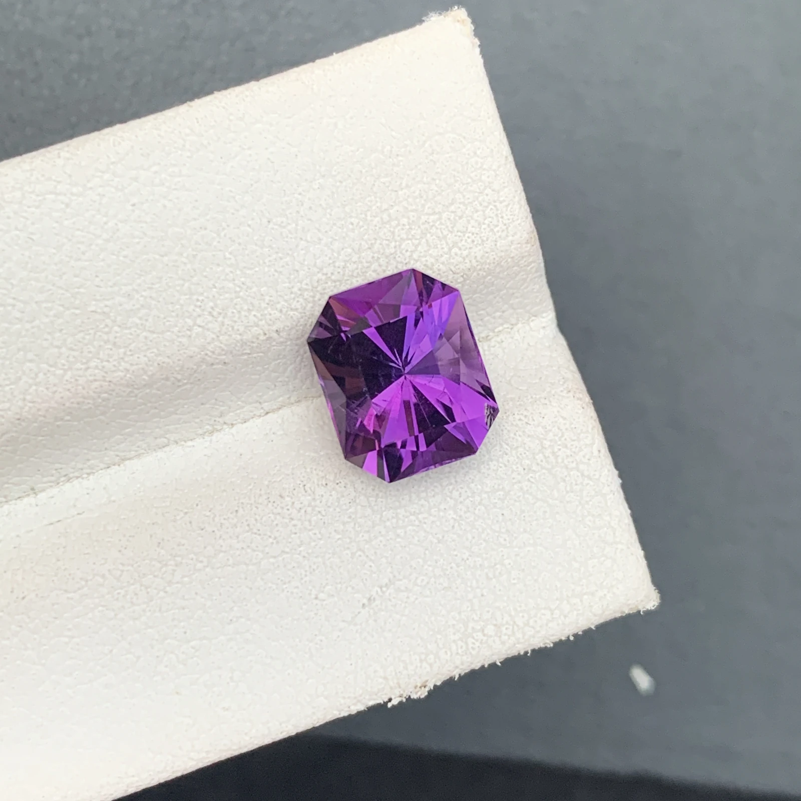 Natural Purple Amethyst 3.86 Carat Fancy Cut Octagon Shape Loose Gemstone