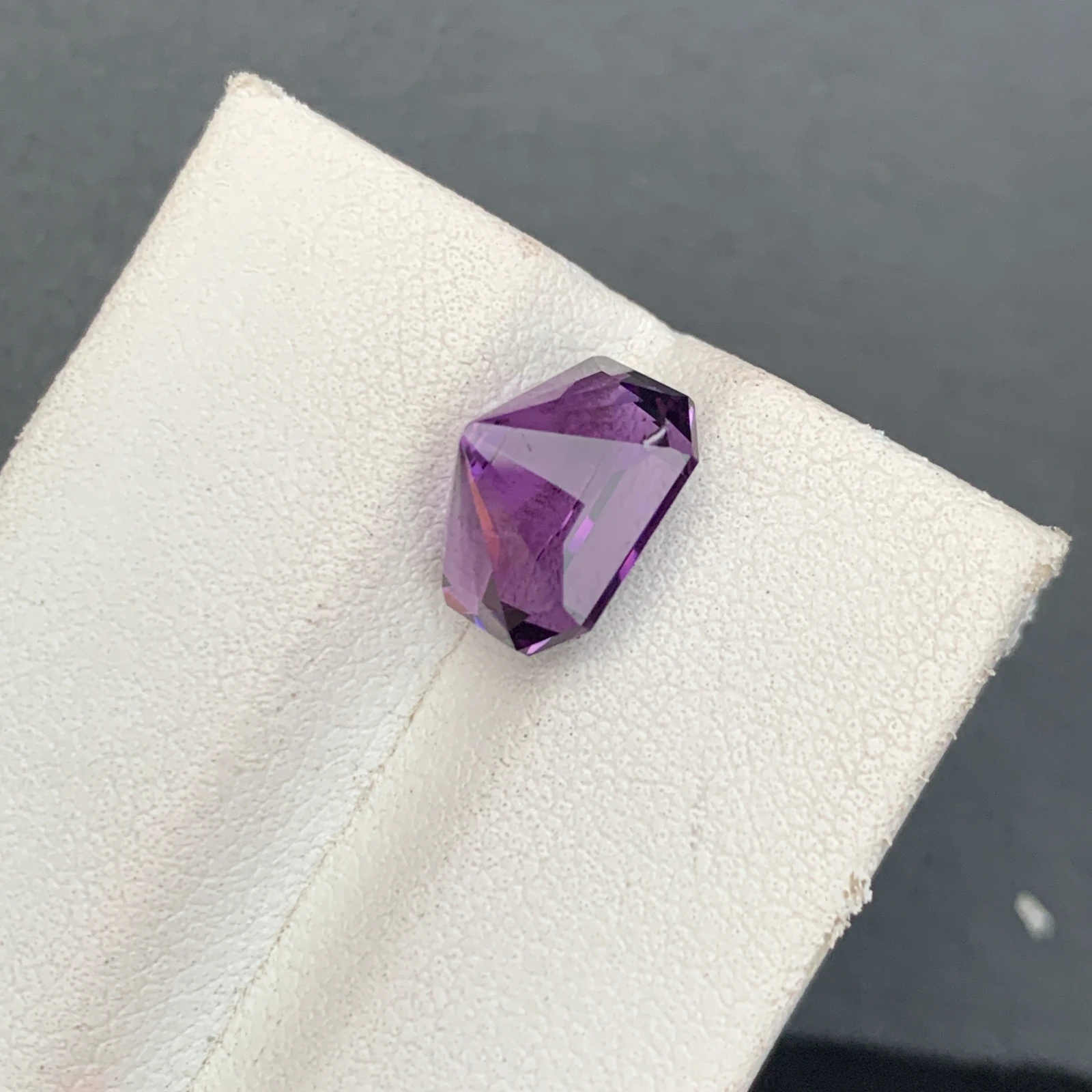 Natural Purple Amethyst 3.86 Carat Fancy Cut Octagon Shape Loose Gemstone