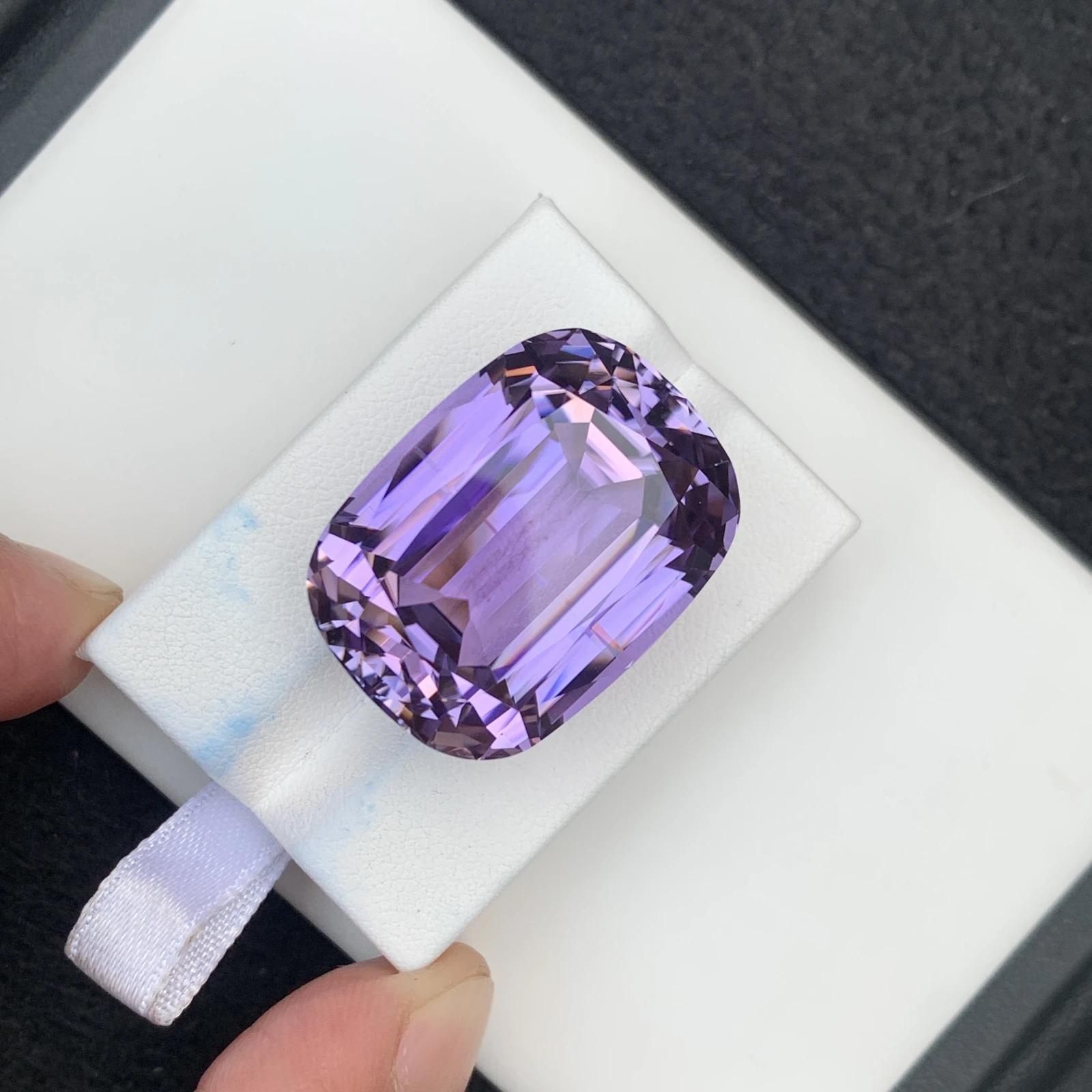 95.24 carat Unheated Natural Purple Kunizte Cushion Shape Loose Gemstone from Afghanisan