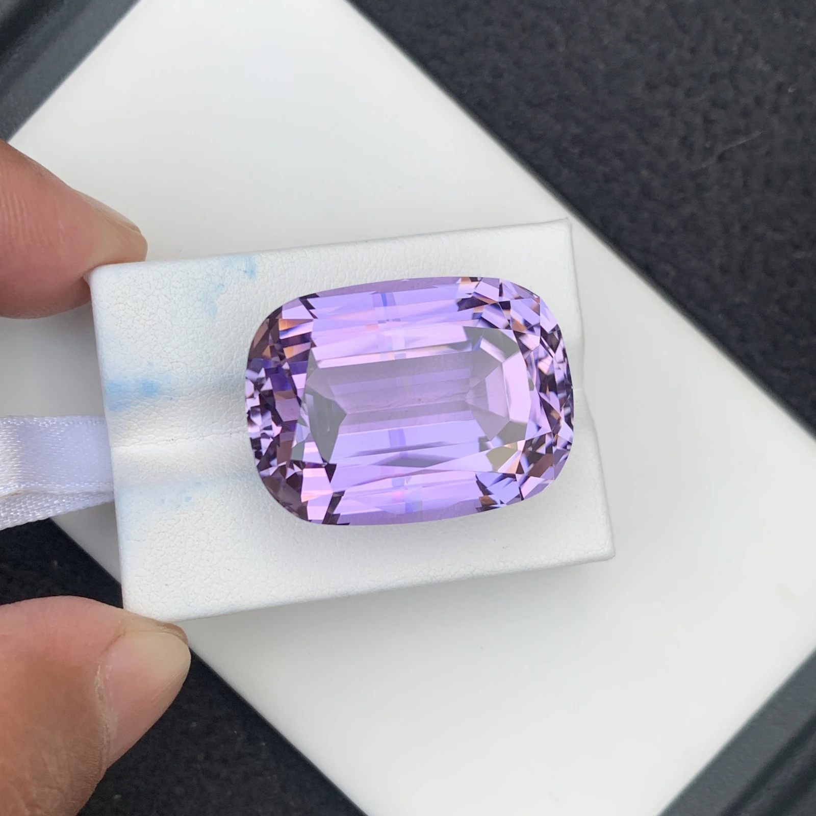 95.24 carat Unheated Natural Purple Kunizte Cushion Shape Loose Gemstone from Afghanisan