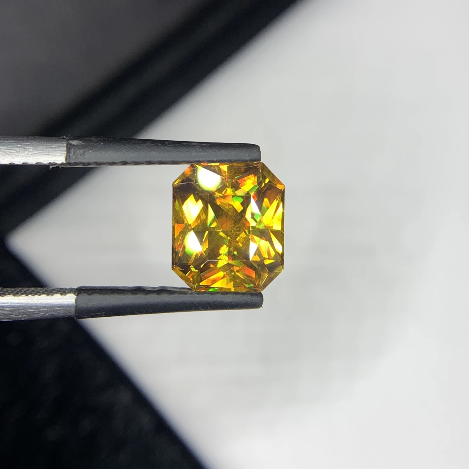 3.54 carat Natural Brown Sphene Octagon Shape Loose Gemstone