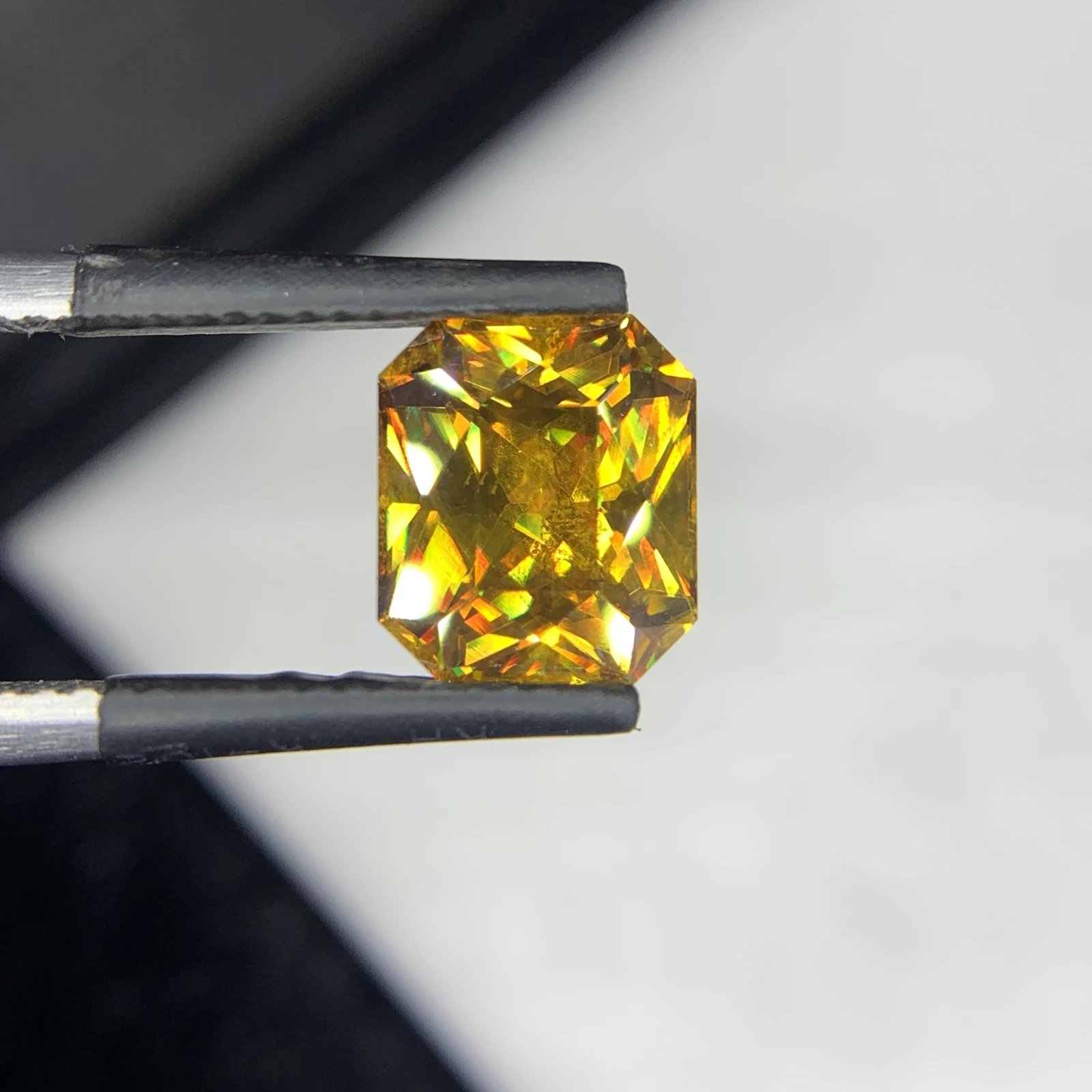 3.54 carat Natural Brown Sphene Octagon Shape Loose Gemstone