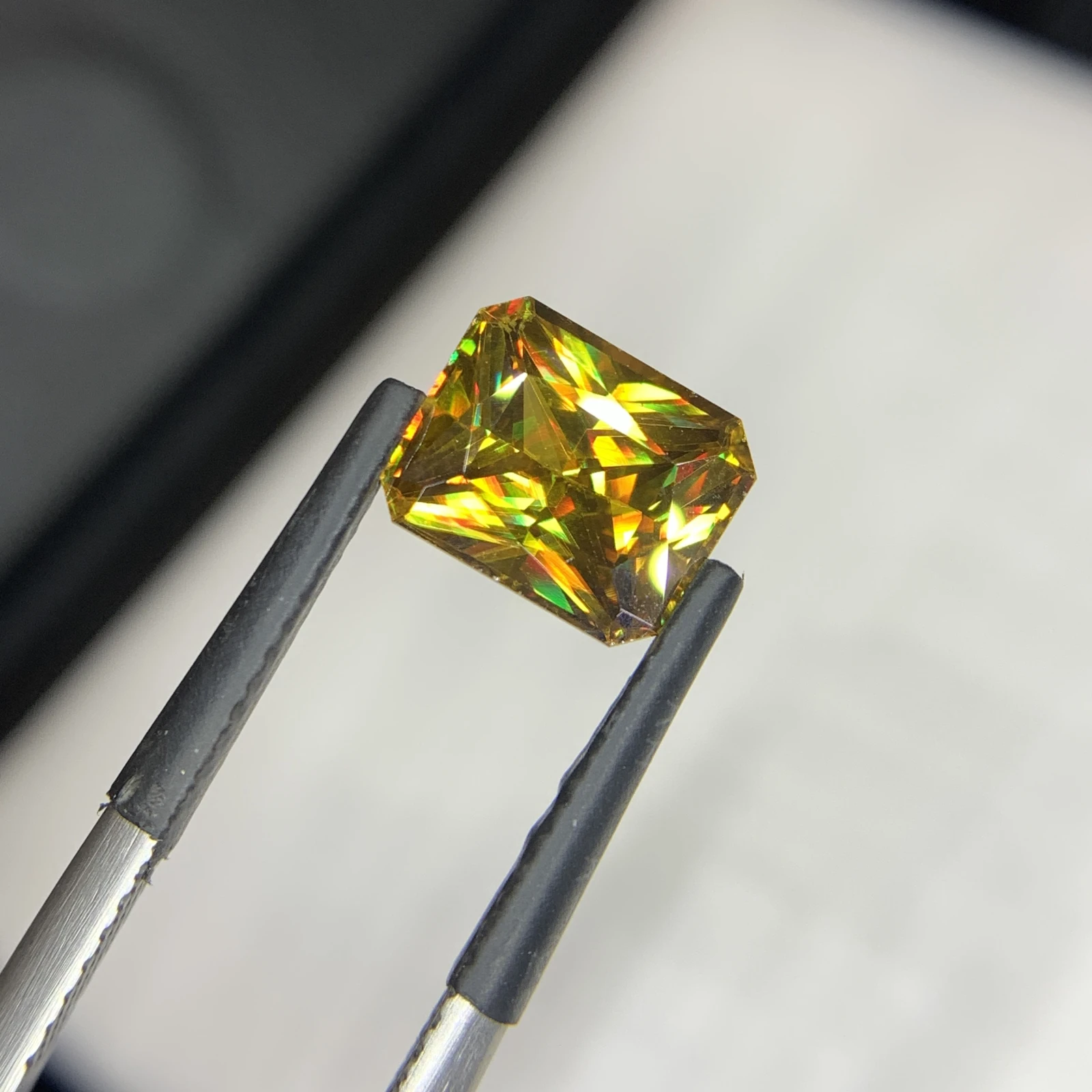 2.86 carat Natural Brown Sphene Octagon Shape Loose Gemstone