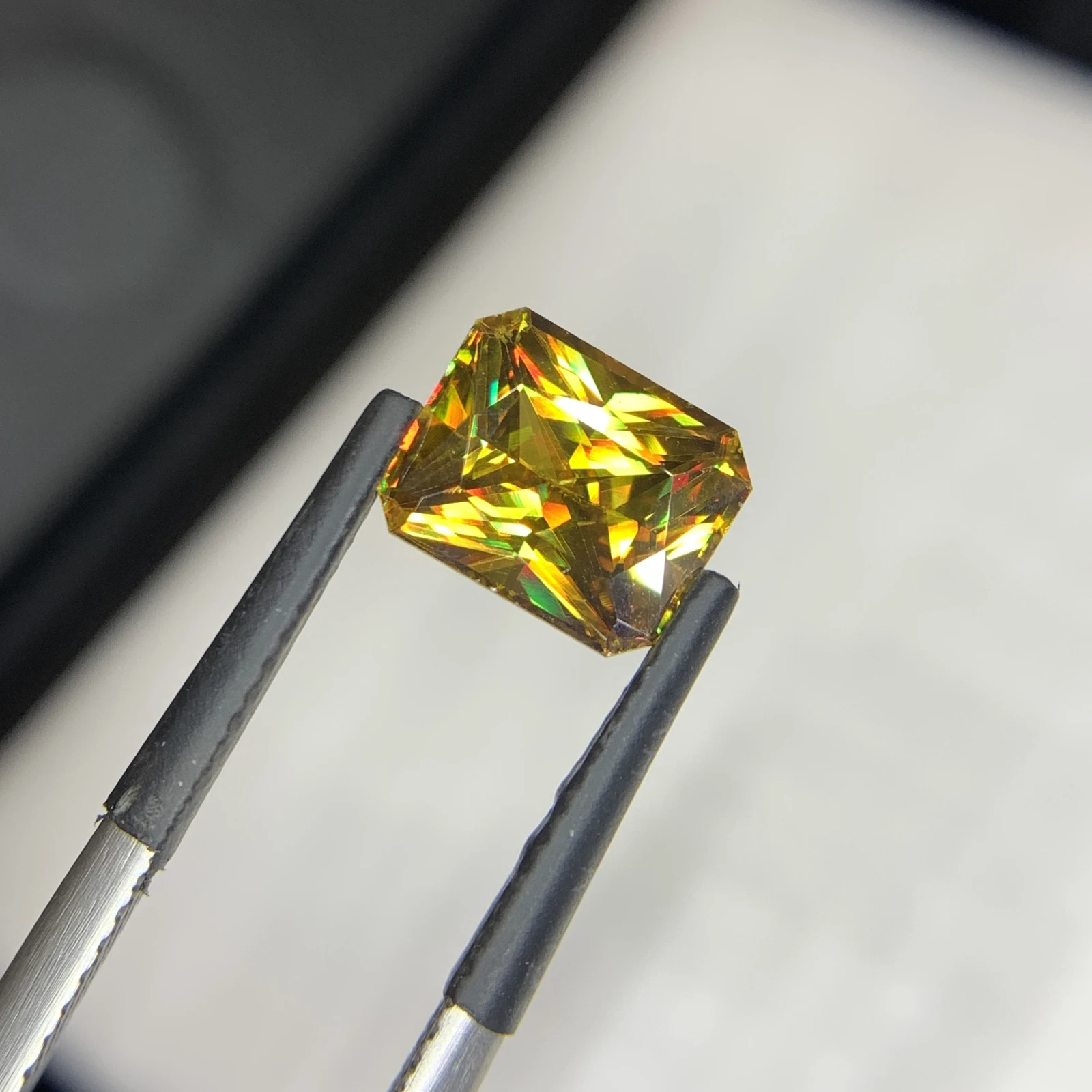 2.86 carat Natural Brown Sphene Octagon Shape Loose Gemstone