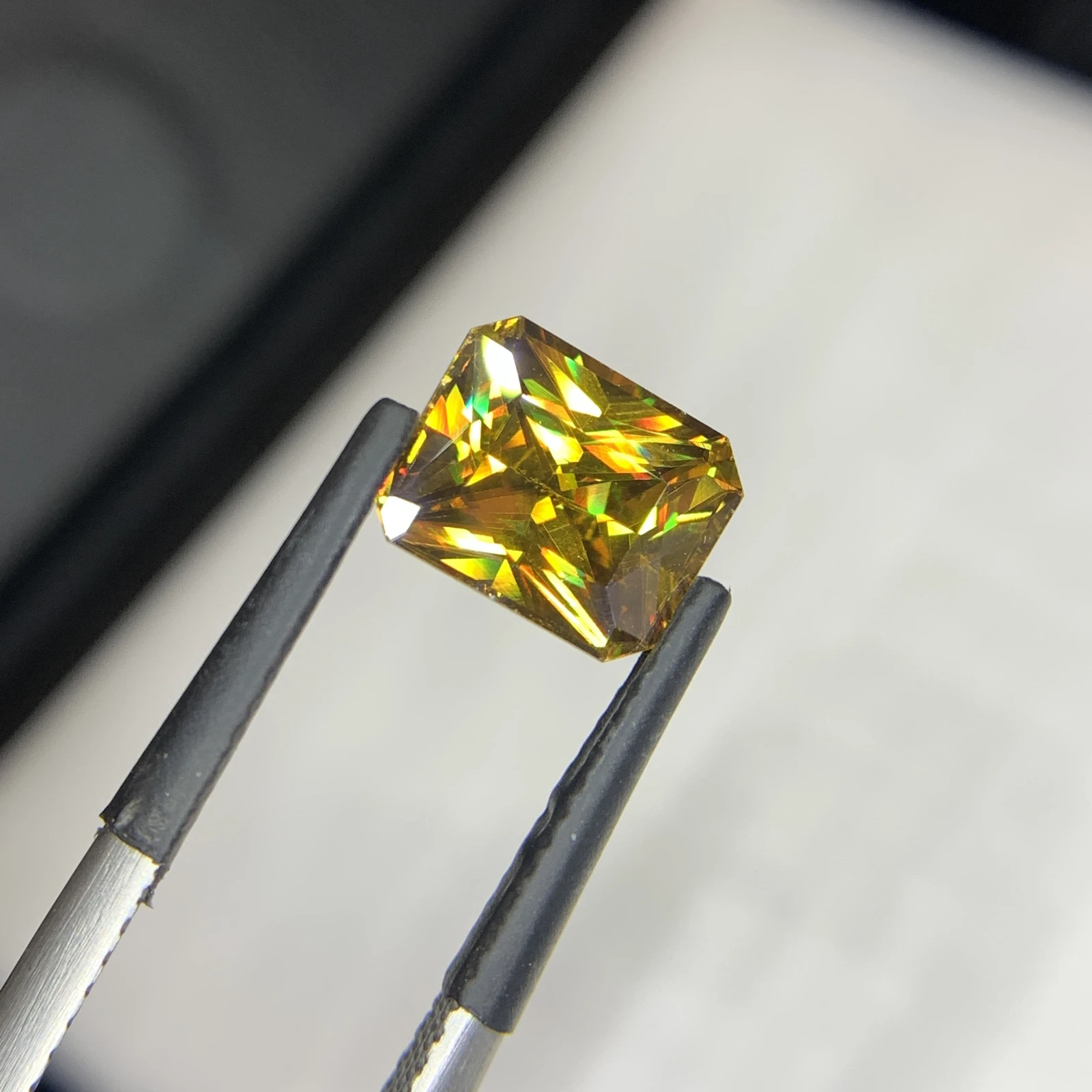 2.86 carat Natural Brown Sphene Octagon Shape Loose Gemstone