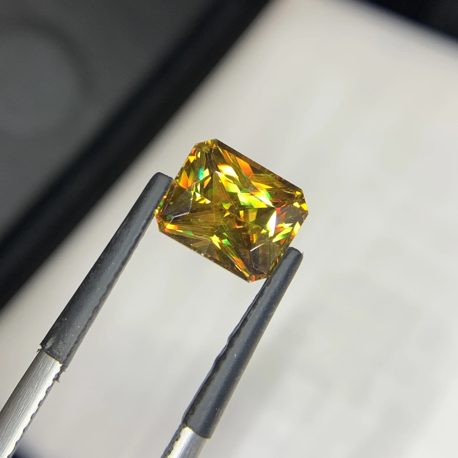 2.86 carat Natural Brown Sphene Octagon Shape Loose Gemstone