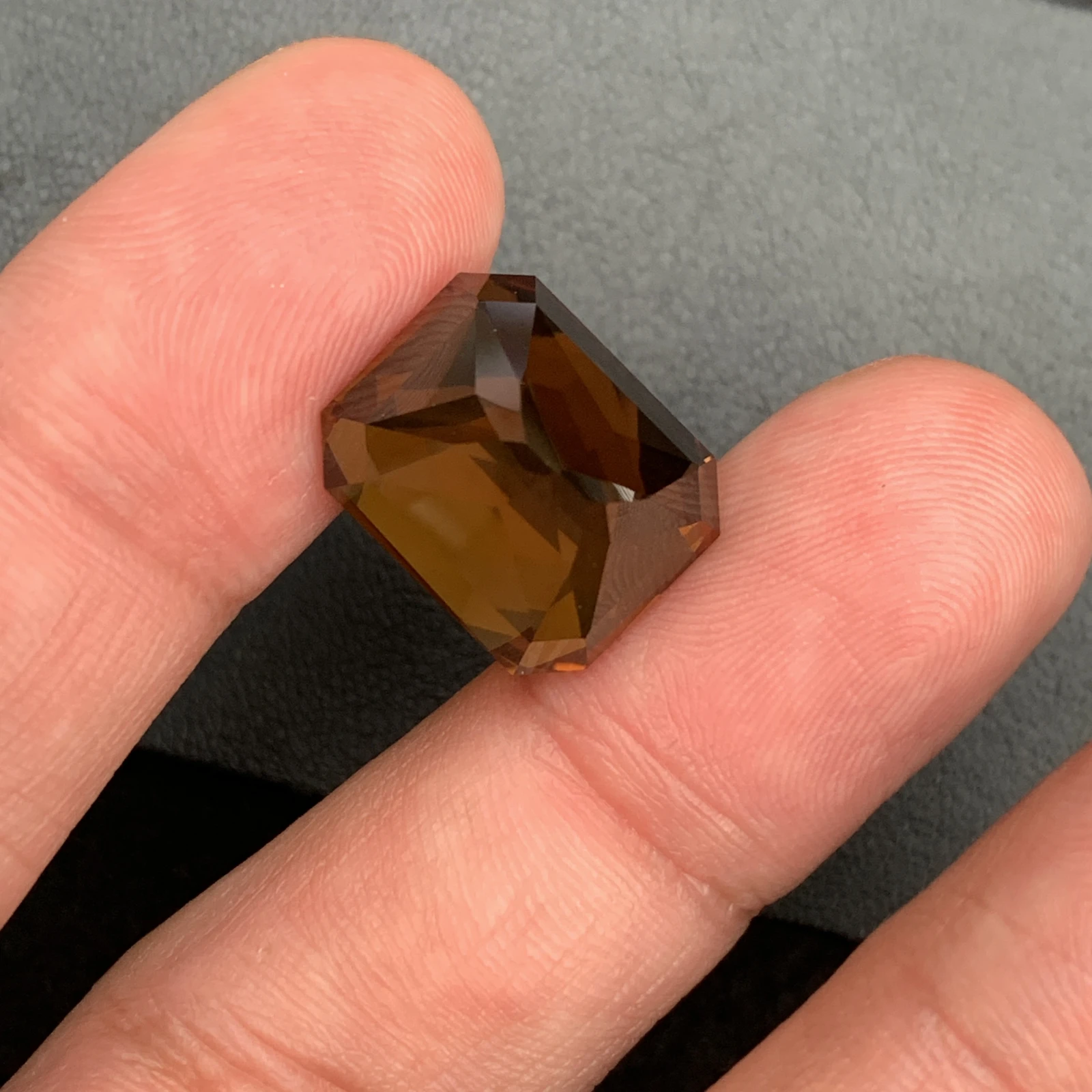 Natural Citrine 21.30 Carats Amber Tone Display Healing Crystal Gemstone For Statement Jewelry