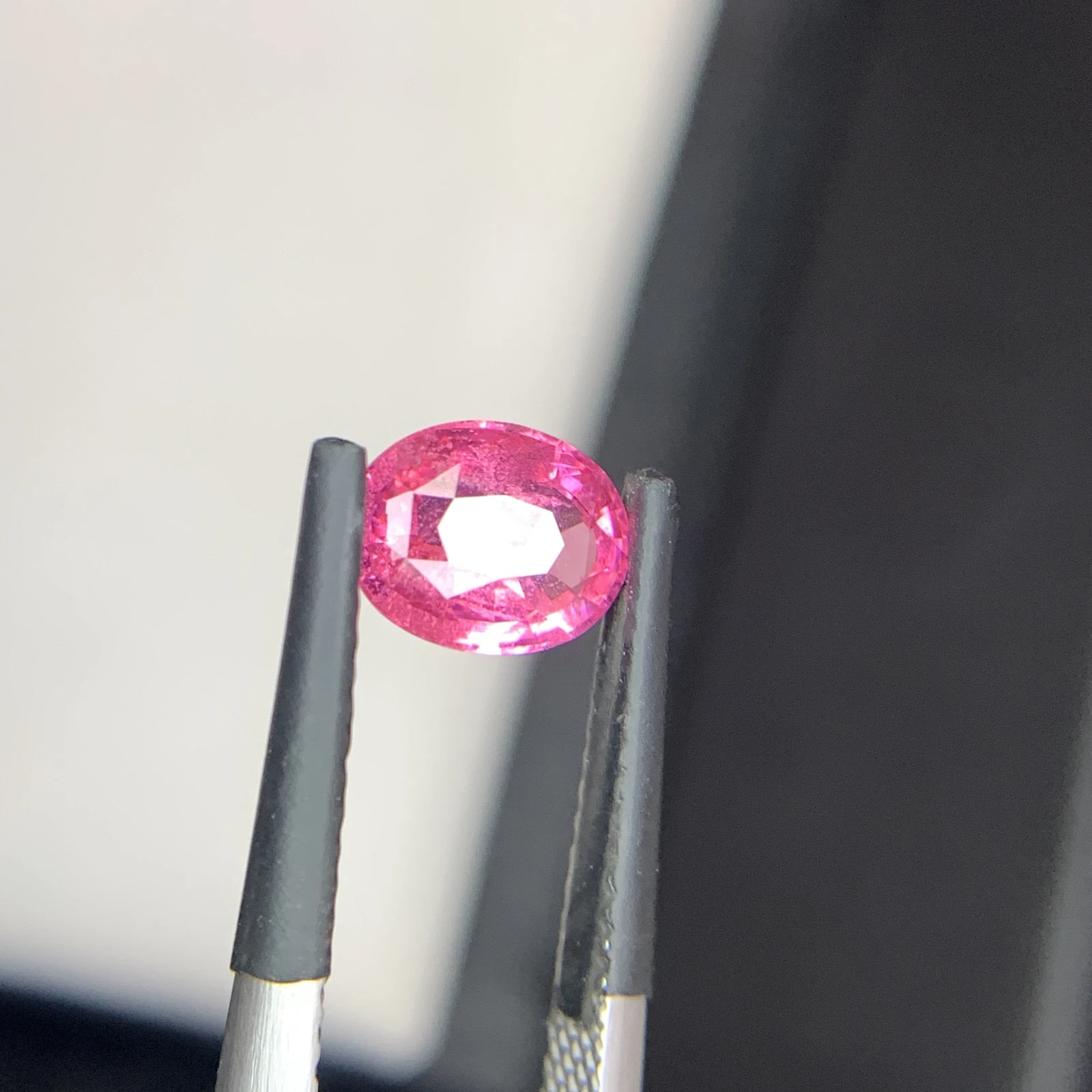 Natural Mahenge Spinel Vivid Pink 1.25 Carat Faceted Oval Shape Loose Gemstone