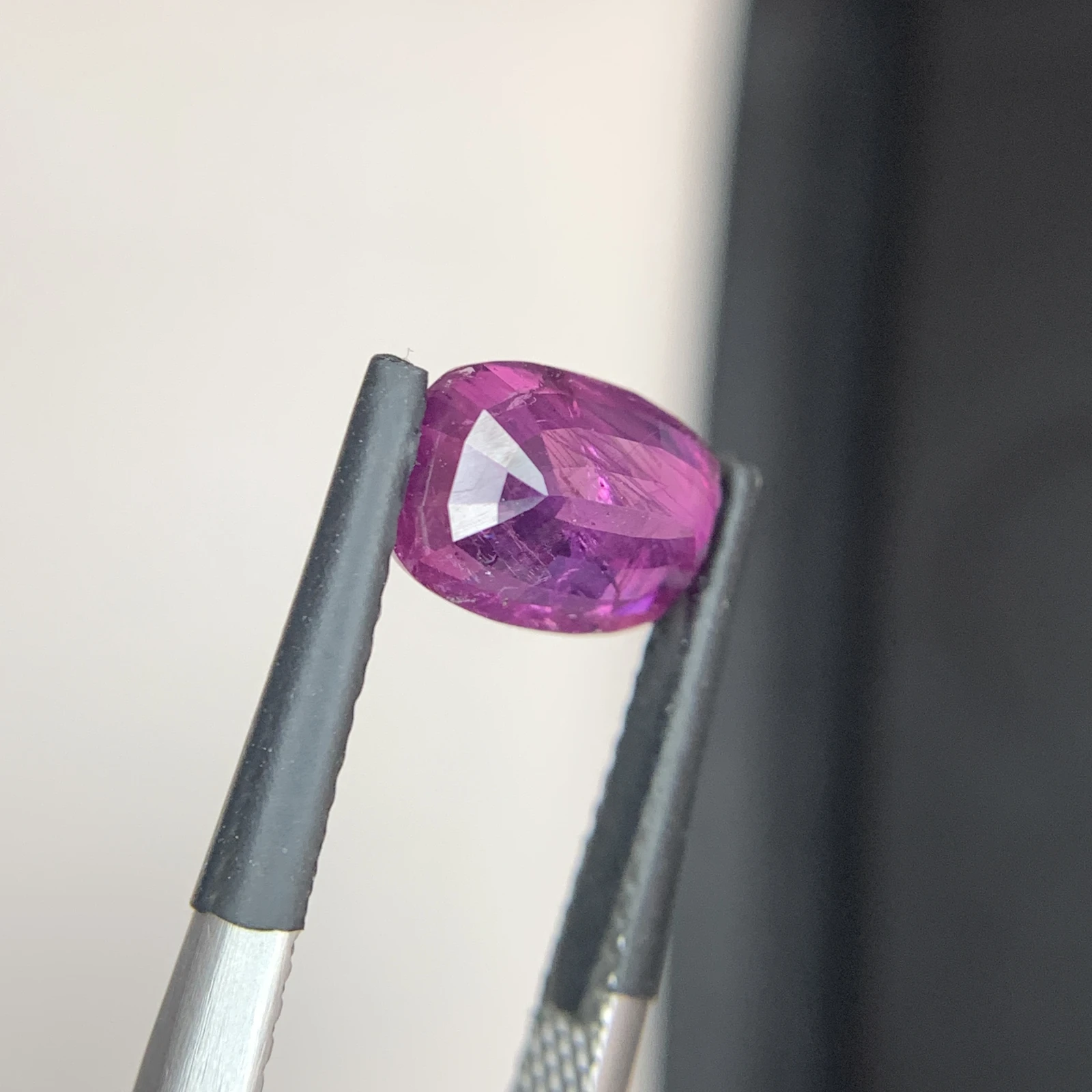 Natural Kashmir Sapphire 2.40 Carat Cushion Shape Faceted Loose Gemstone
