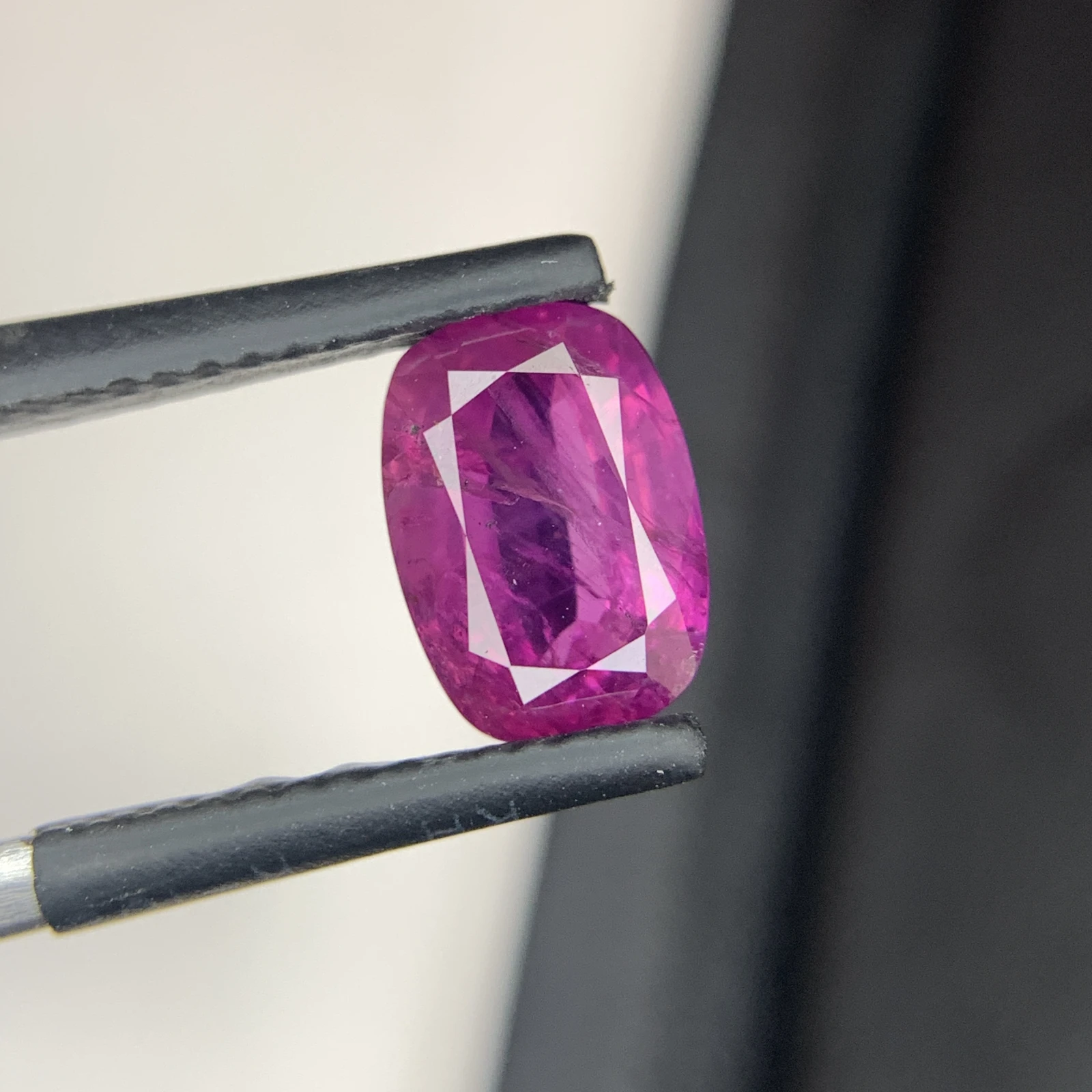 Natural Kashmir Sapphire 2.40 Carat Cushion Shape Faceted Loose Gemstone