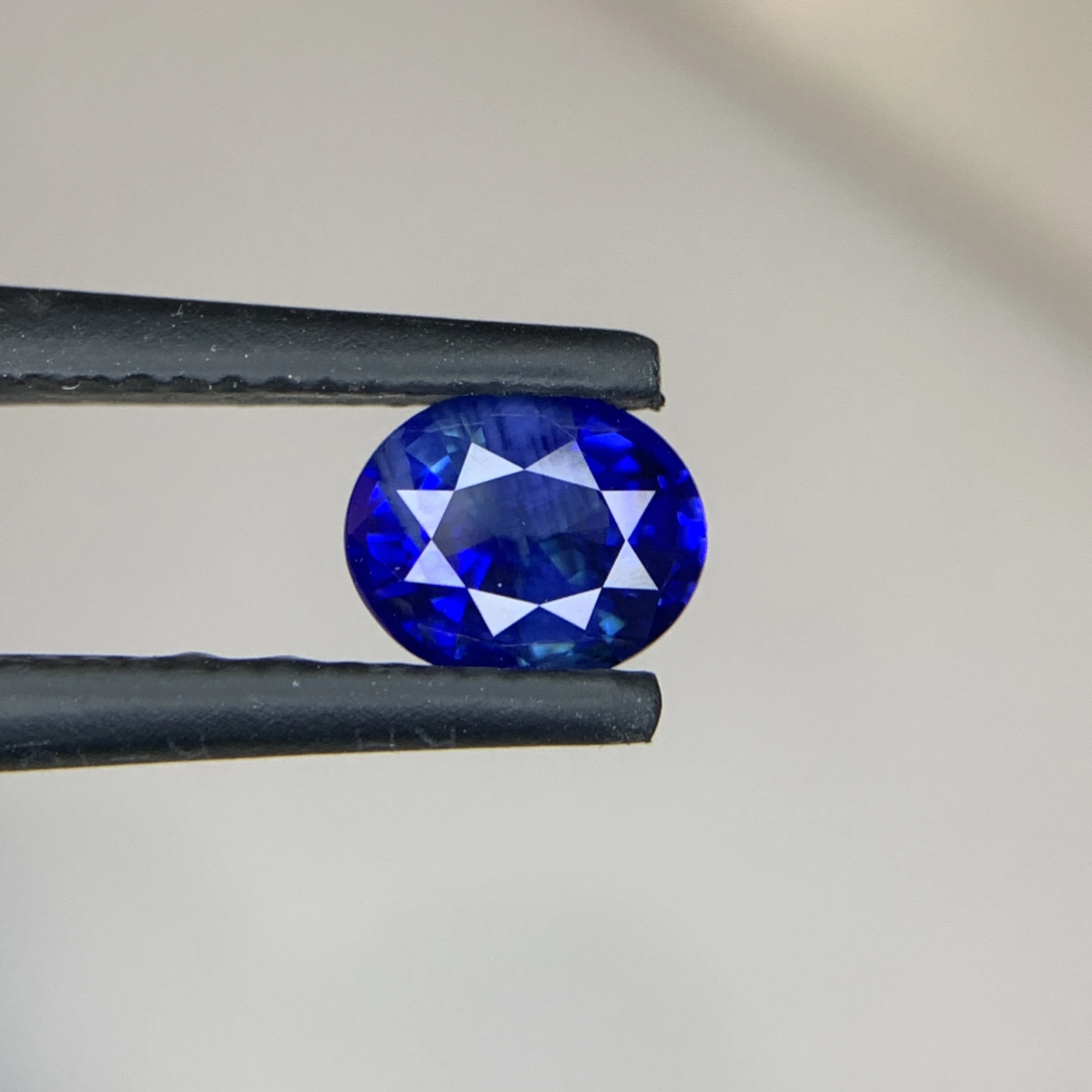 Natural Royal Blue Sapphire 1.26 carat Oval Shape Loose Gemstone Certified by GFCO