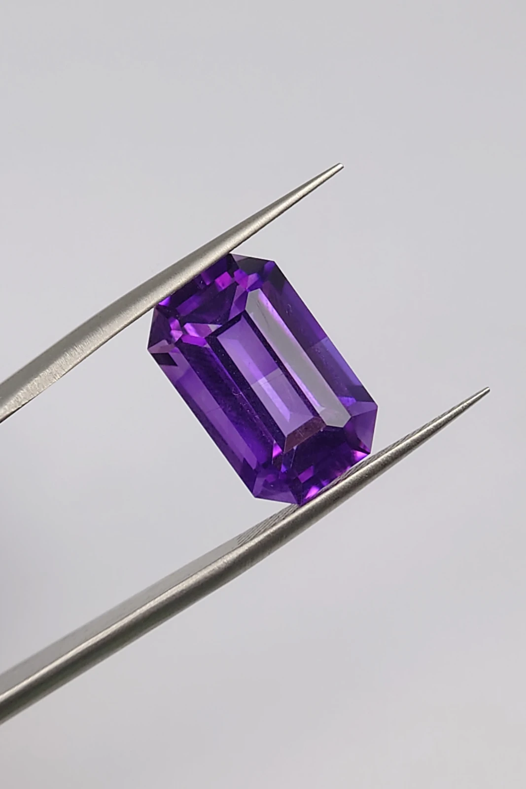 8.12 ct Natural Amethyst Emerald Cut loose Gemstone From Nigeria