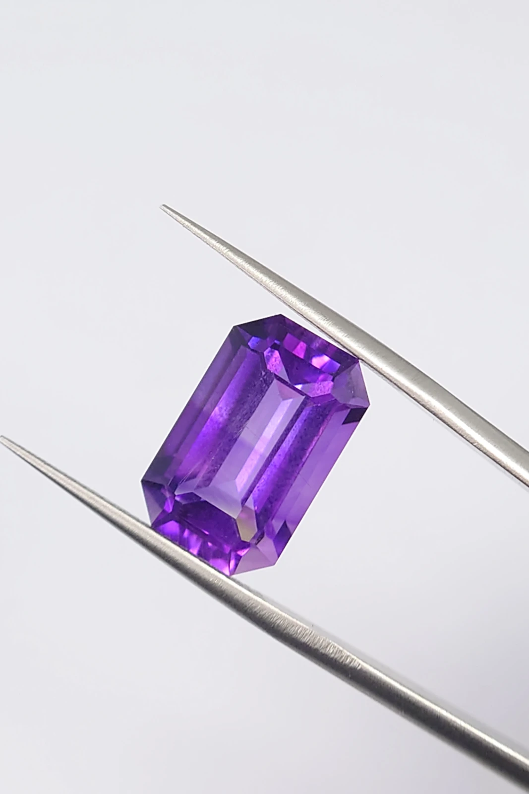 8.12 ct Natural Amethyst Emerald Cut loose Gemstone From Nigeria