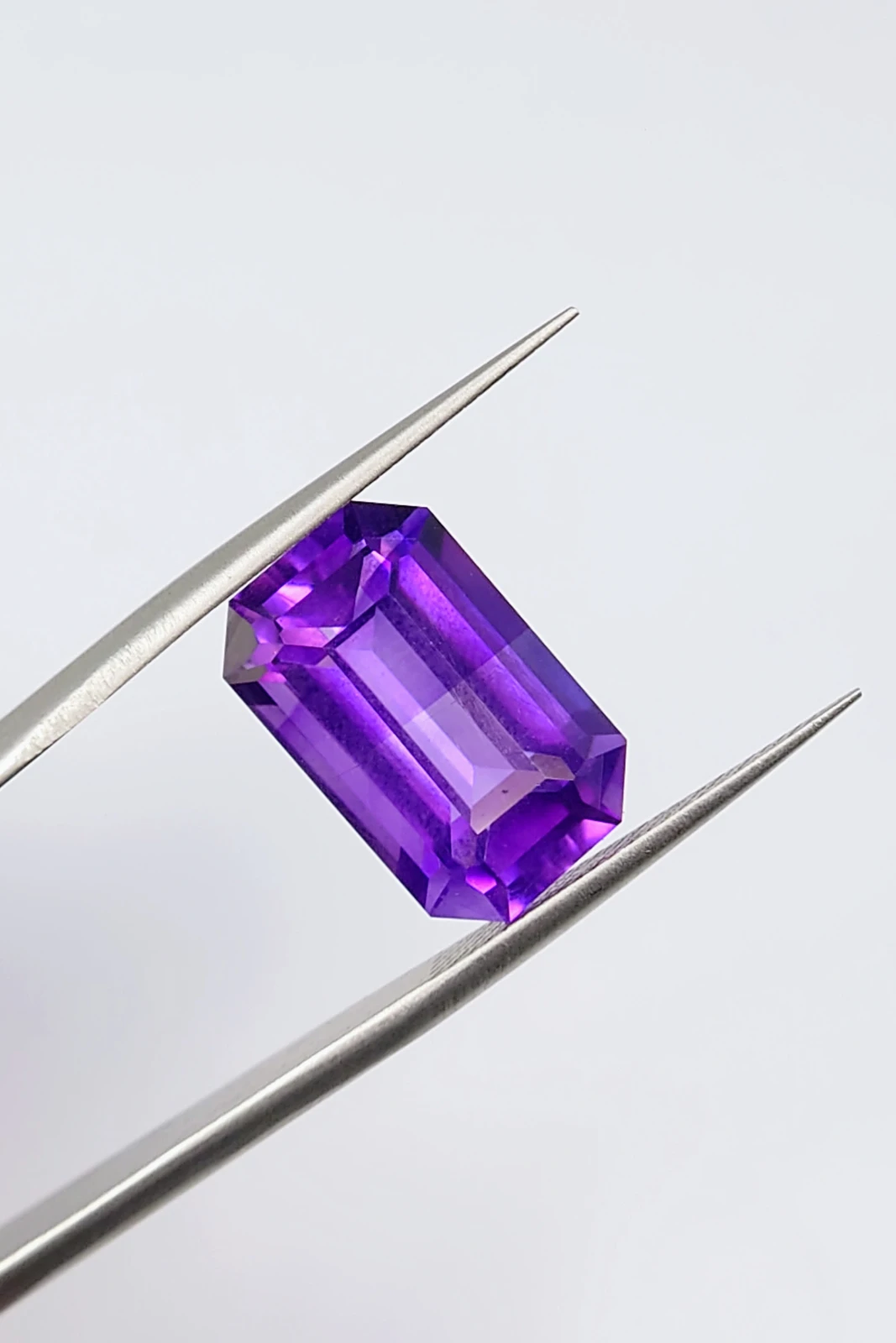 8.12 ct Natural Amethyst Emerald Cut loose Gemstone From Nigeria