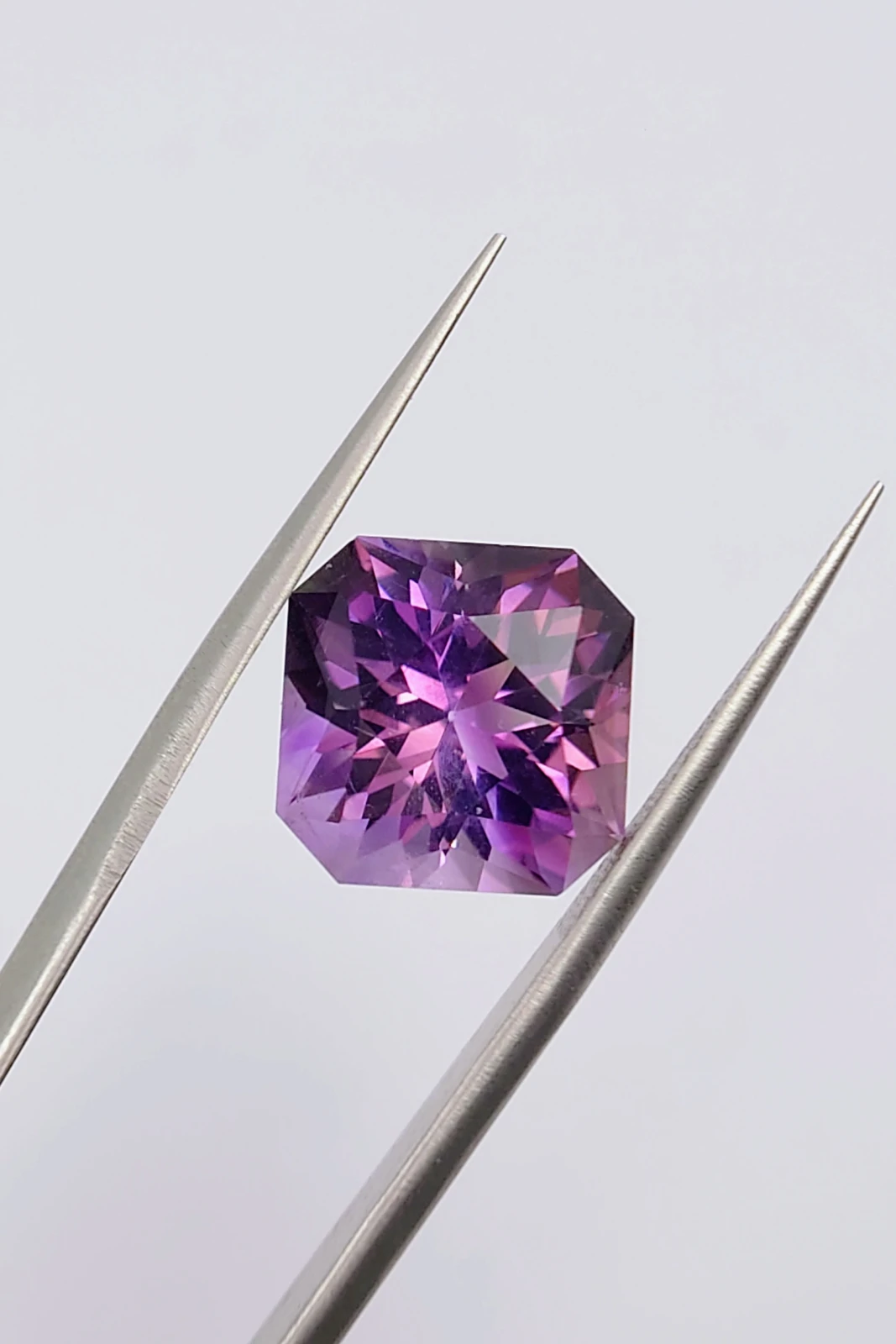 7 ct Natural Amethyst Square Barion Cut From Nigeria