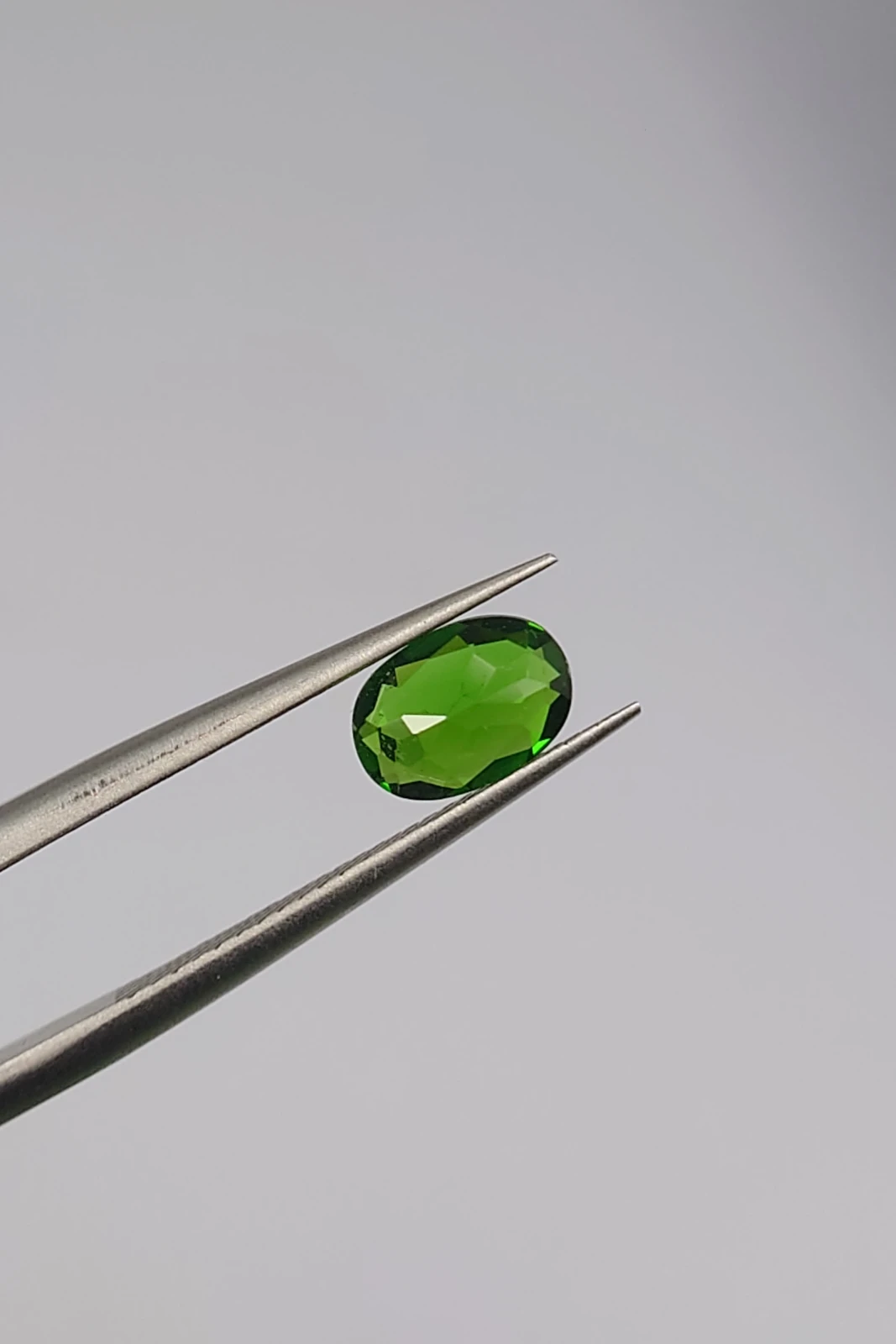 0.76ct Natural Oval Cut Chrome Diopside from Pakistan