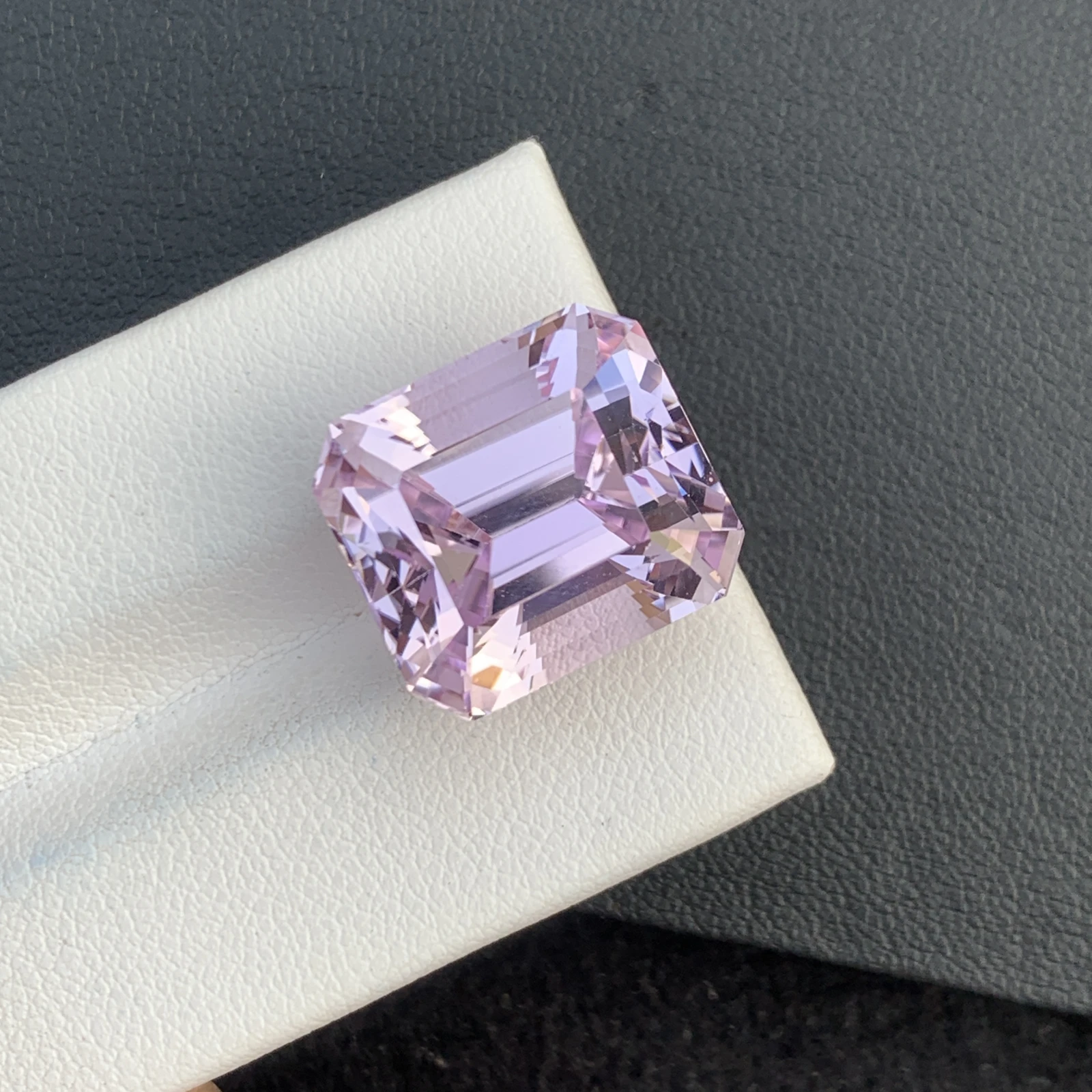 27.23ct Natural Pink Kunzite Faceted Octagon Loose Gemstone For Jewelry Making