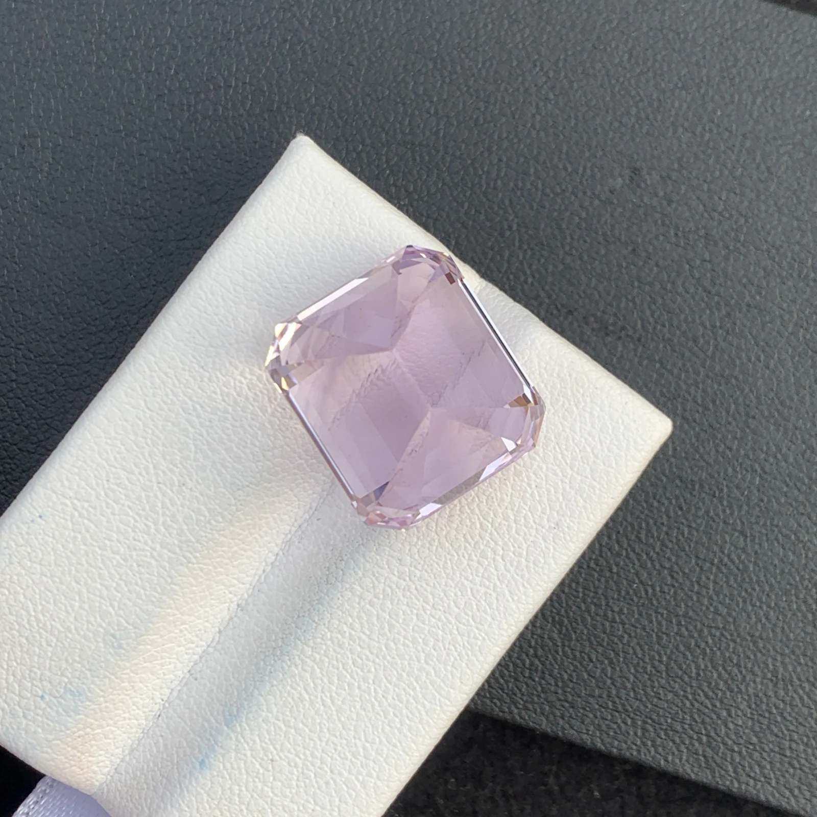 27.23ct Natural Pink Kunzite Faceted Octagon Loose Gemstone For Jewelry Making