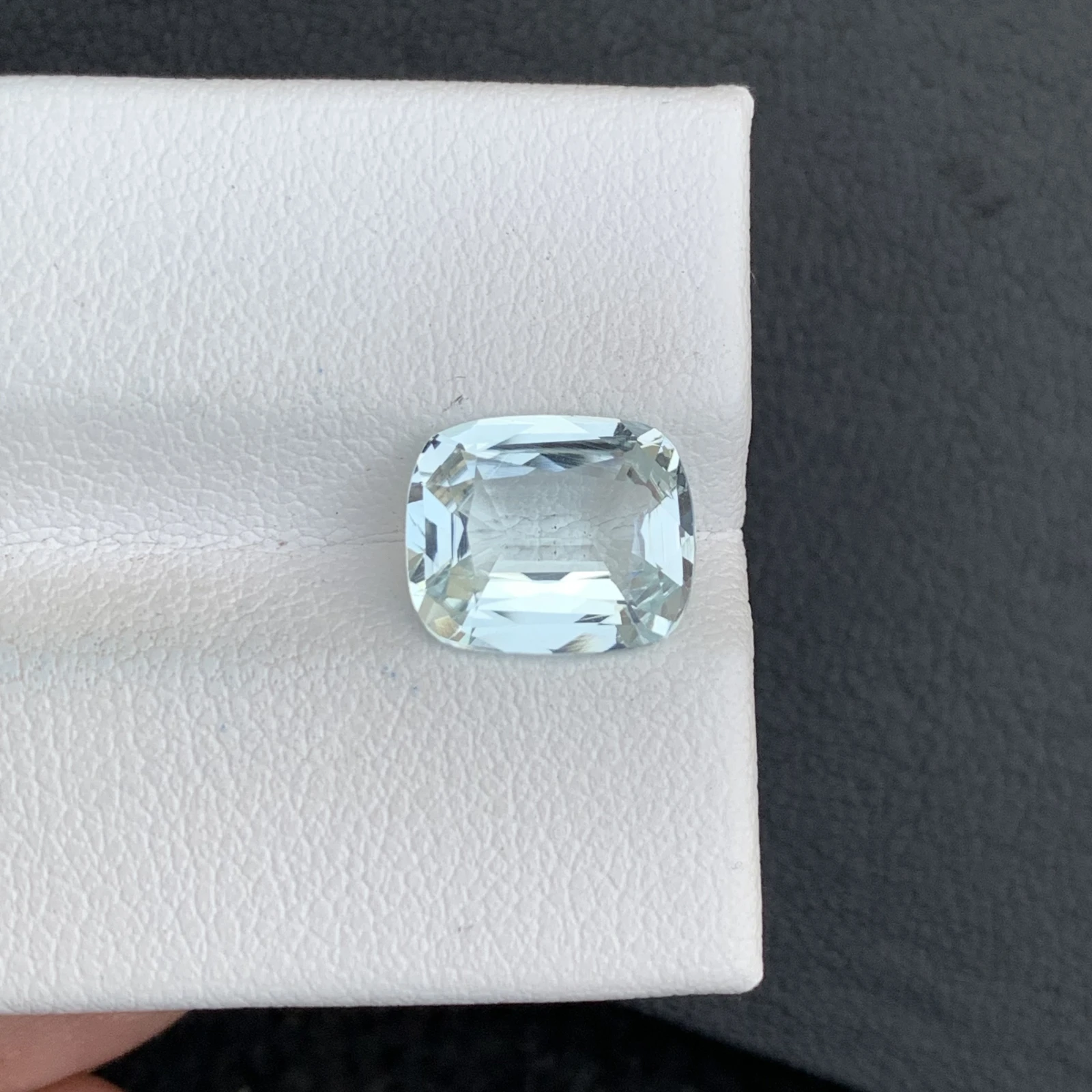 Natural Greenish Blue aquamarine 2.80 Carat Faceted Cushion Shape Loose Gemstone