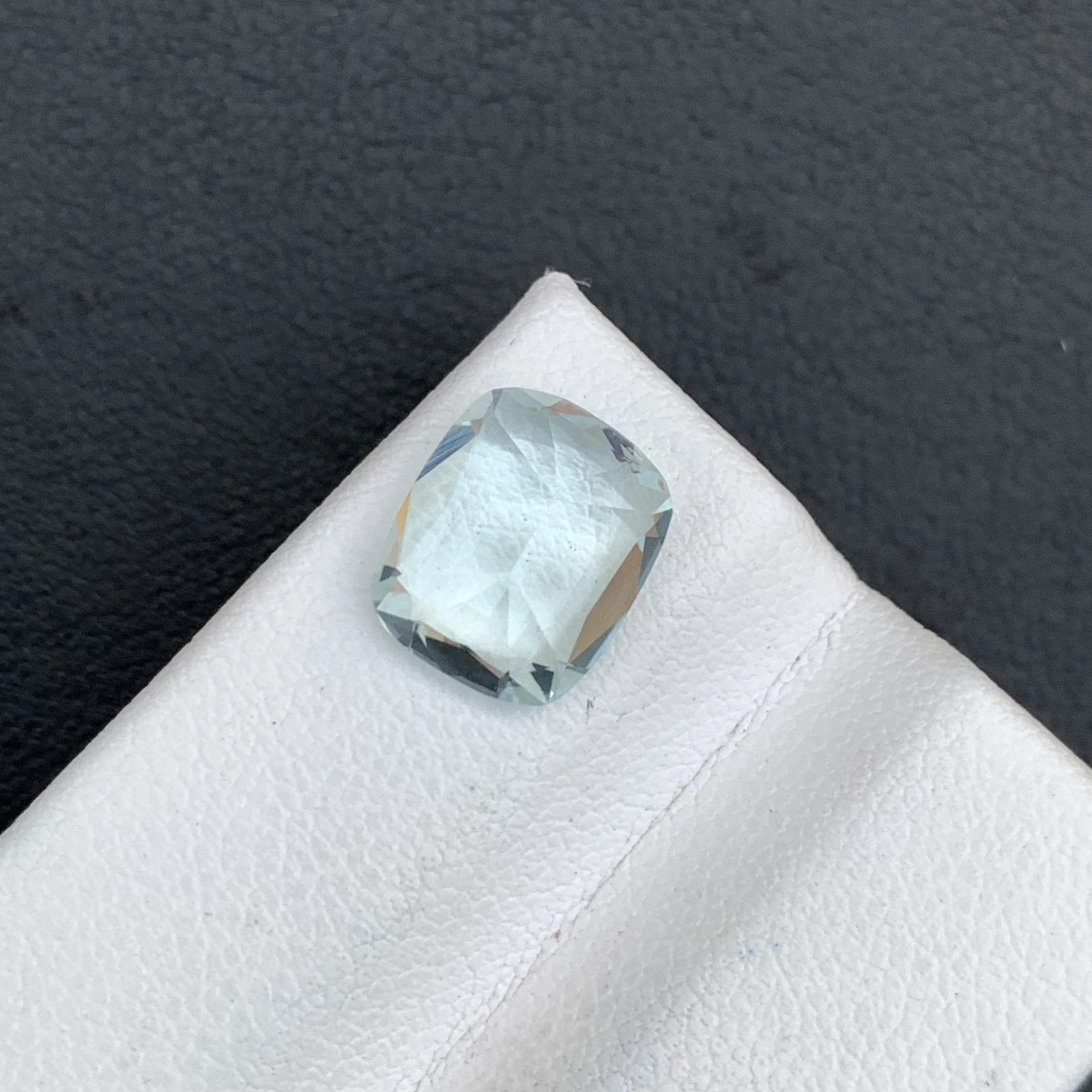 Natural Greenish Blue aquamarine 2.80 Carat Faceted Cushion Shape Loose Gemstone
