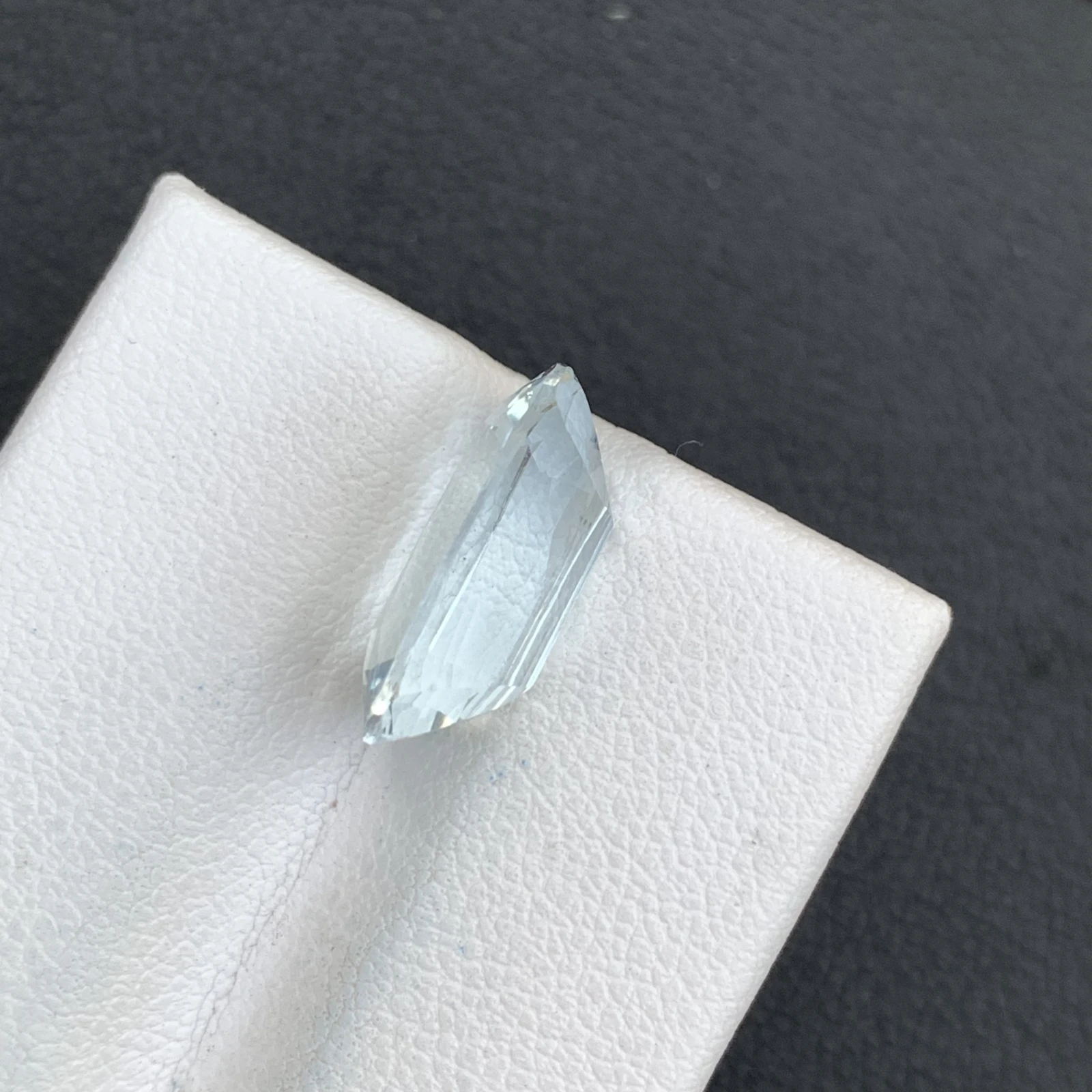 Natural Aquamarine 6.45 Carat Cushion Shape Faceted Loose Gemstone For Jewelry Making