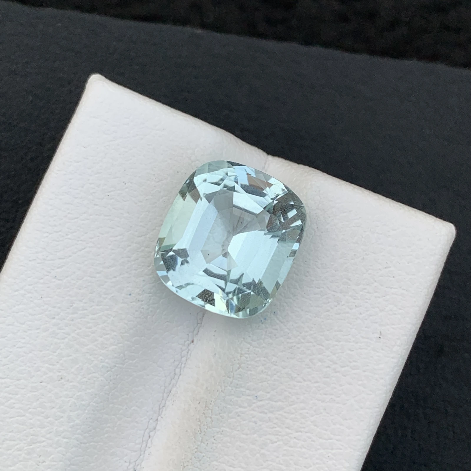 Natural Greenish Blue Aquamarine 5.65 Carat Faceted Cushion Shape Loose Gemstone For Jewelry Making