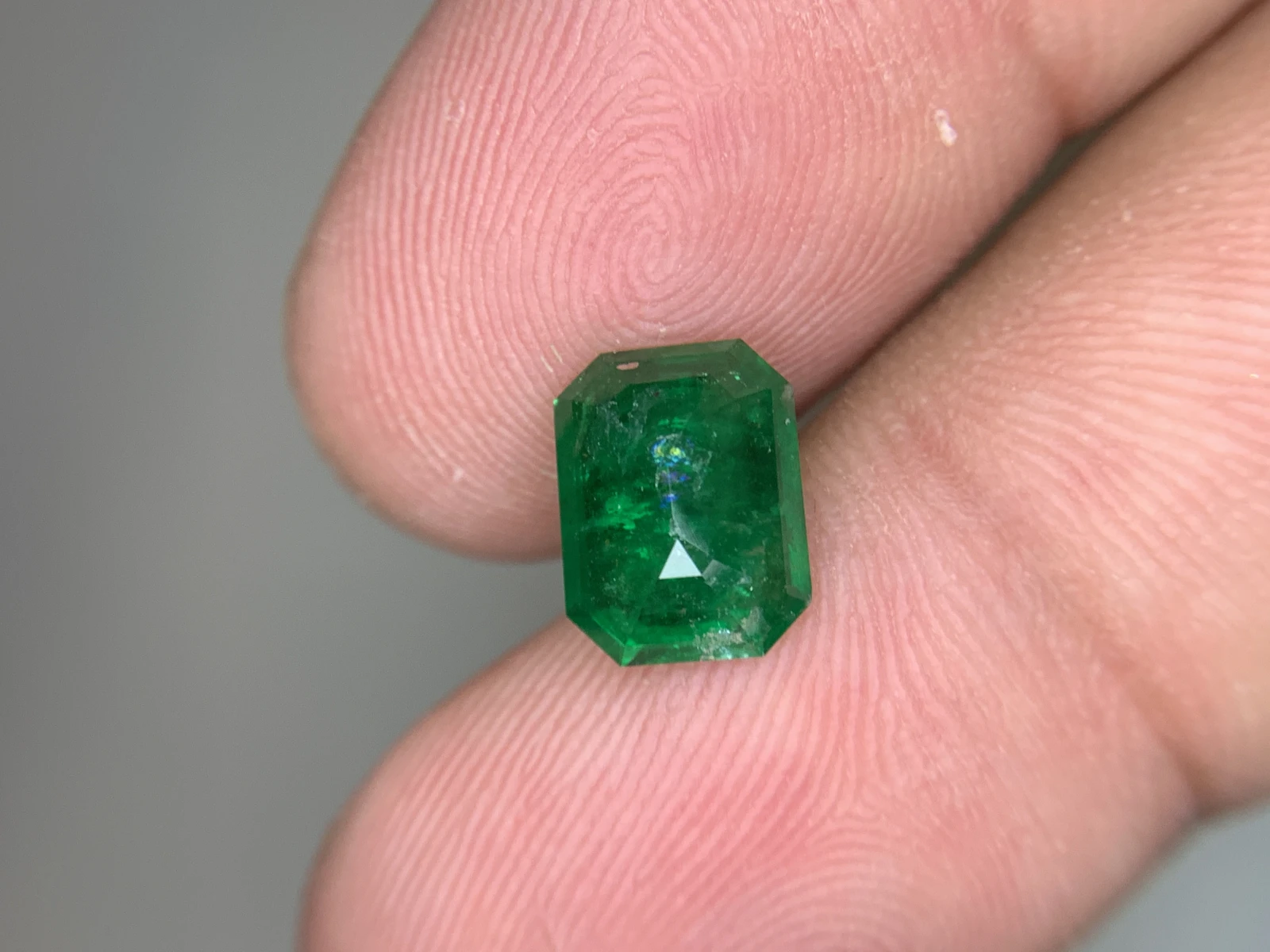 LOTUS Certified 2.65 CT Natural Vivid Greem Emerald Octagon Shape Loose Gemstone