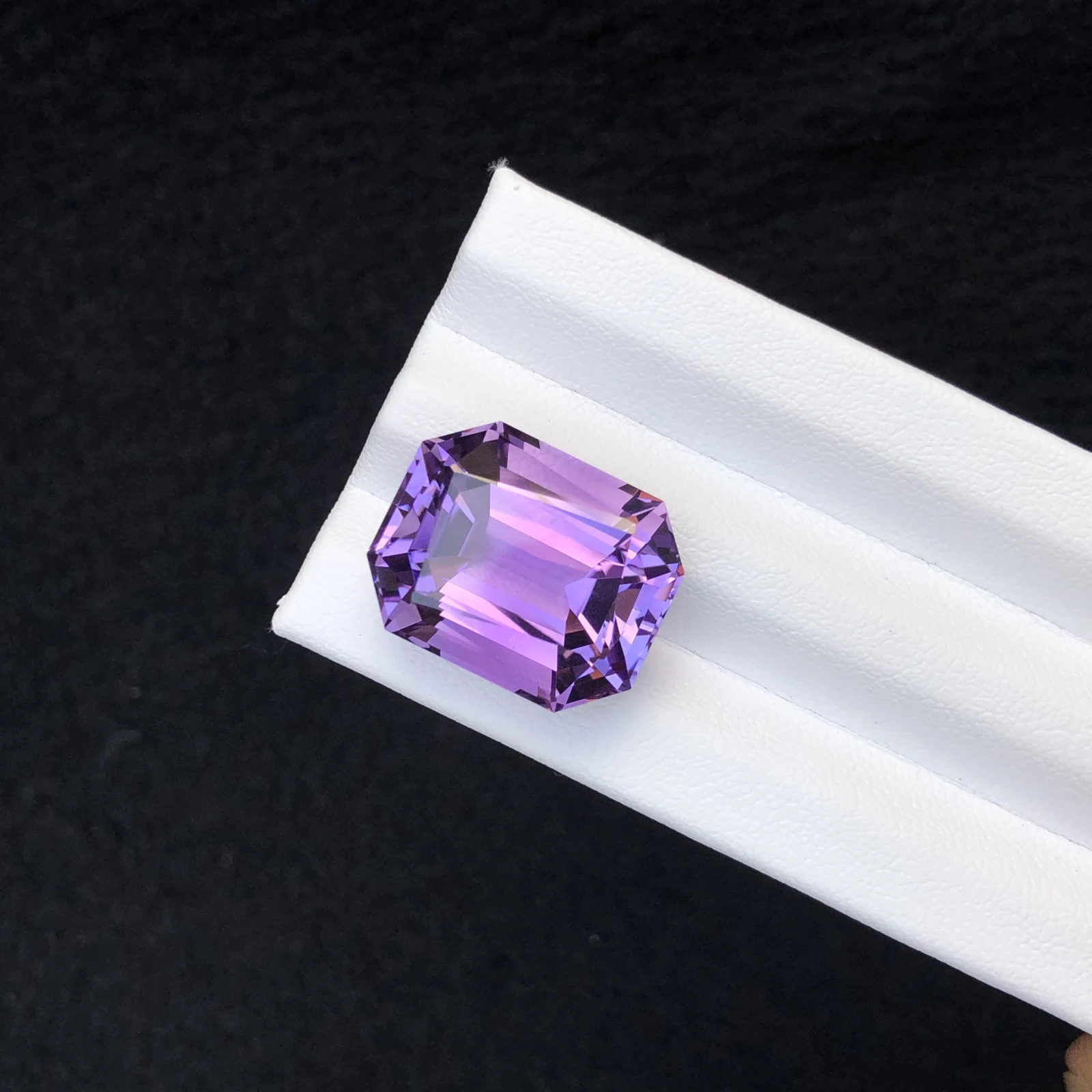 20.30 CT Natural Lavender Amethyst Fancy Cut Emerald Shape Loose Gemstone