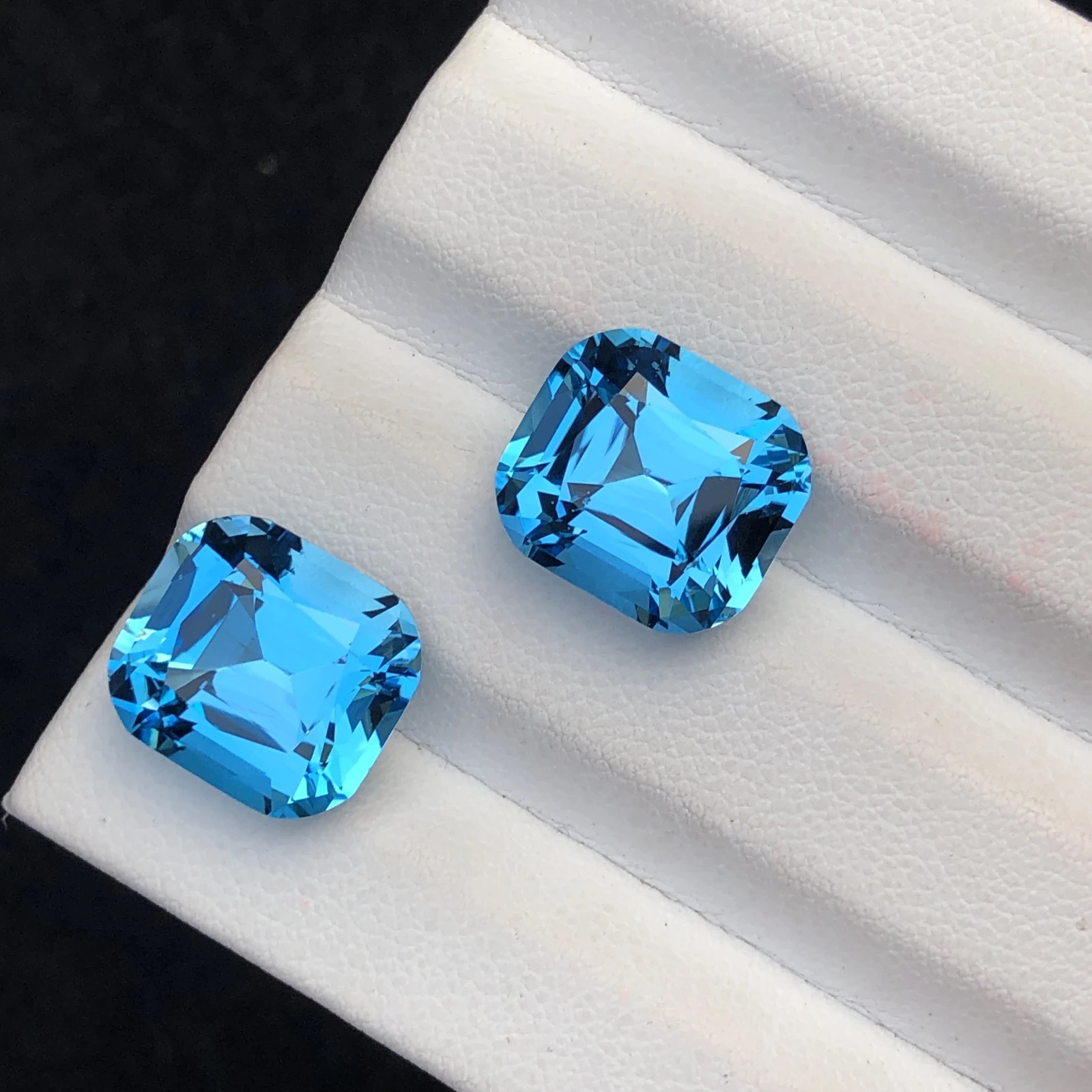 22.10ct Natural Swiss Blue Pair Cushion Shape Loose Gemstone
