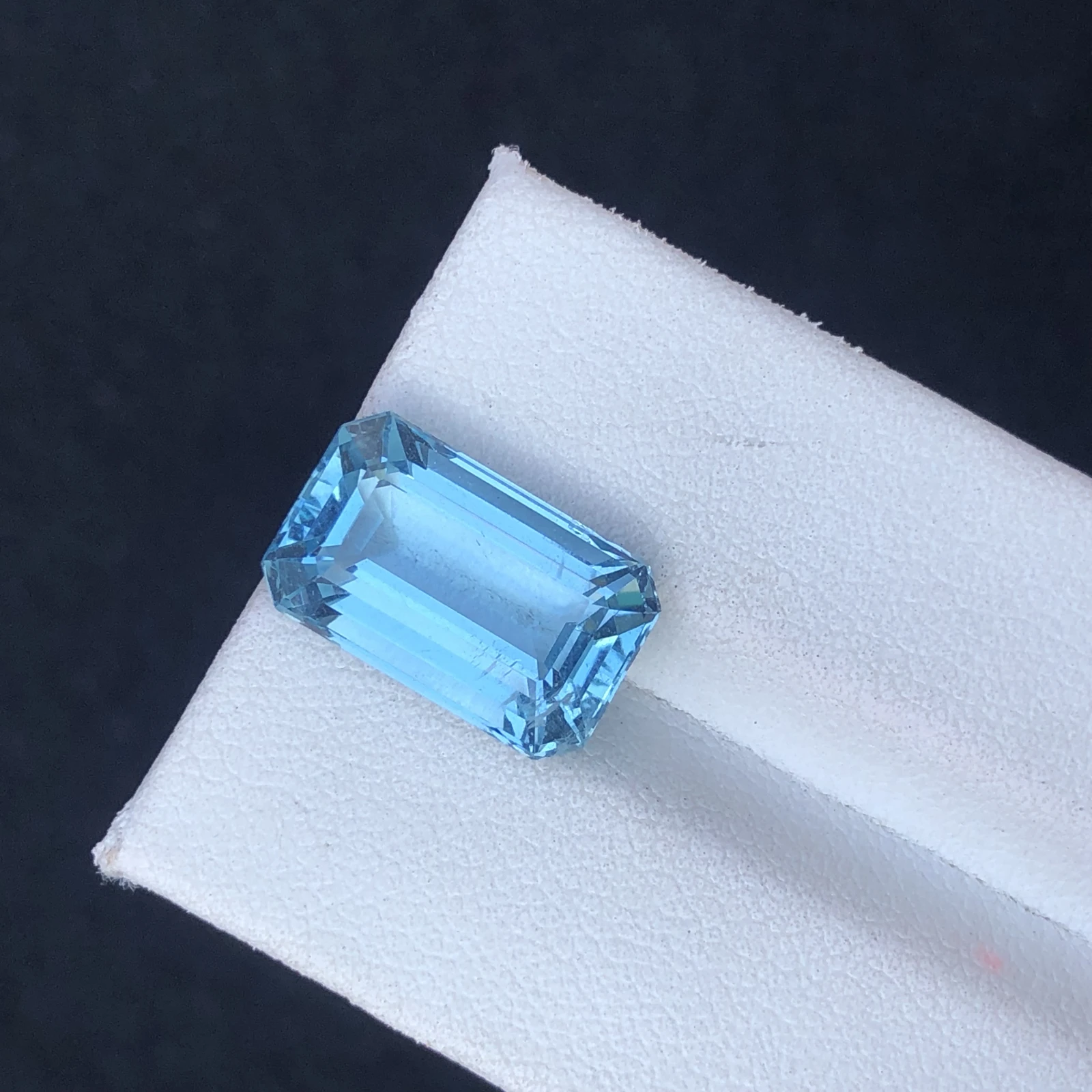 7.42ct Natural Blue Aquamarine Emerald Cut Loose Gemstone