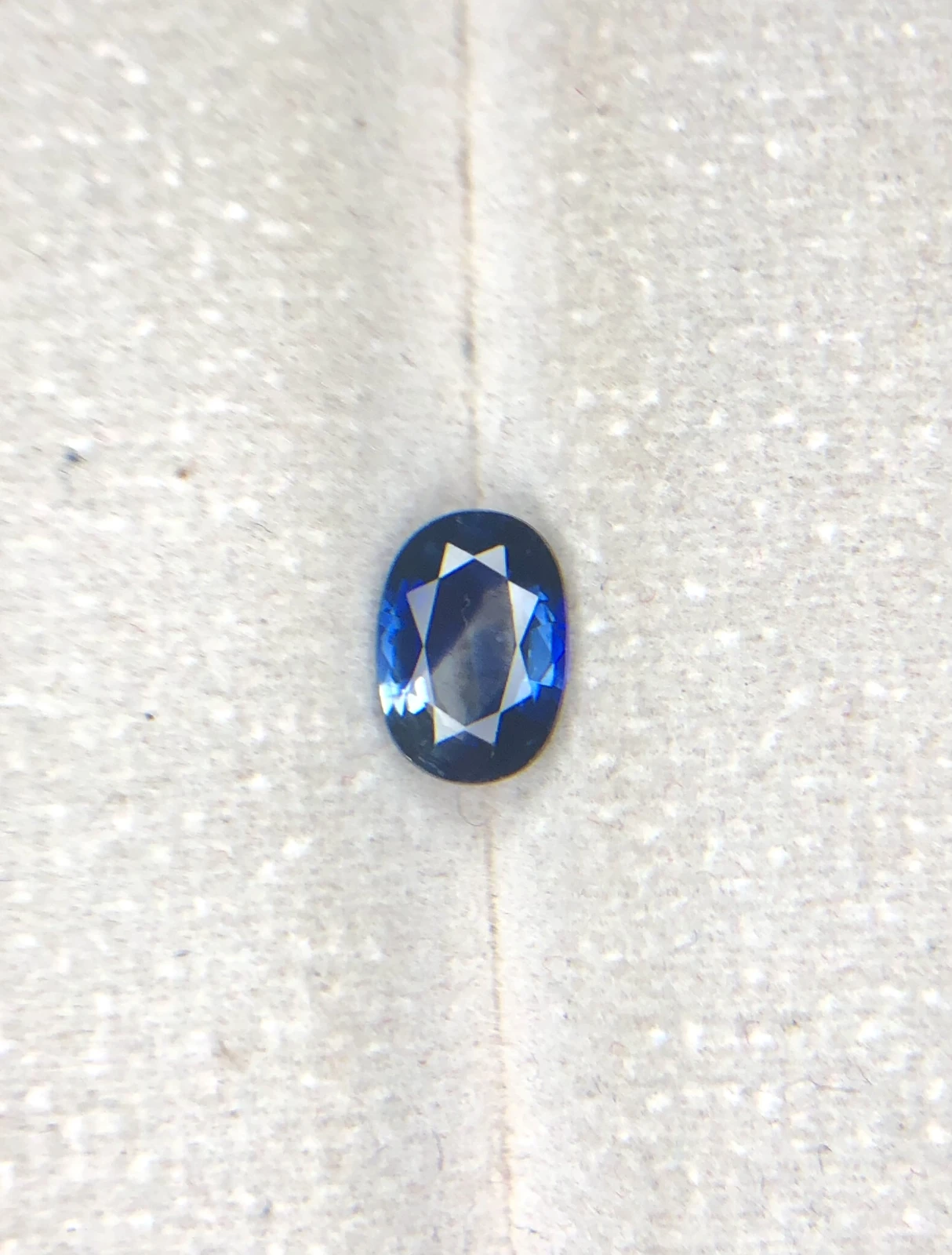 1.23ct Point Blue sapphire from Srilanka