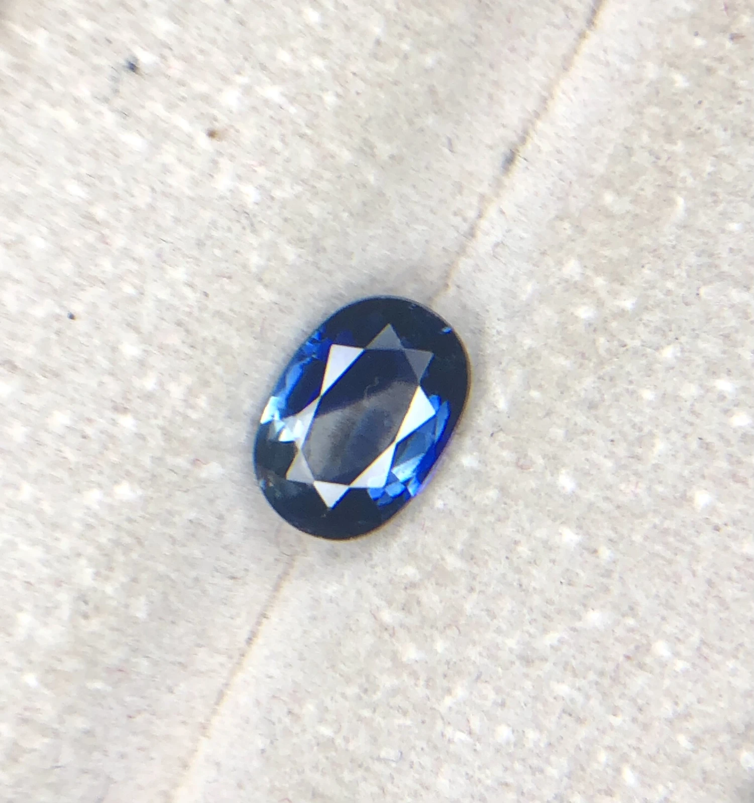 1.23ct Point Blue sapphire from Srilanka