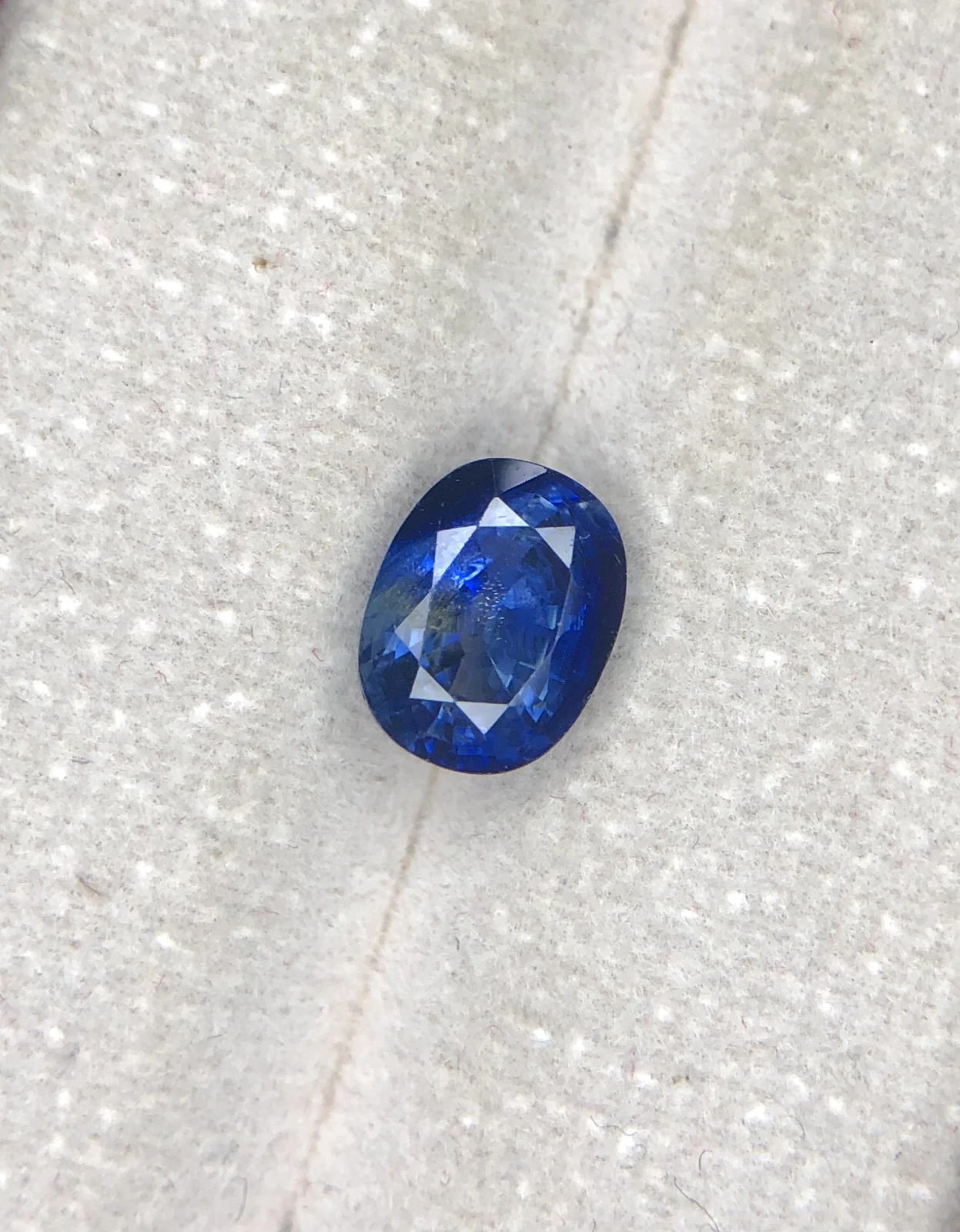 2.17ct Ceylon Bicolor Sapphire Standard Heat Only