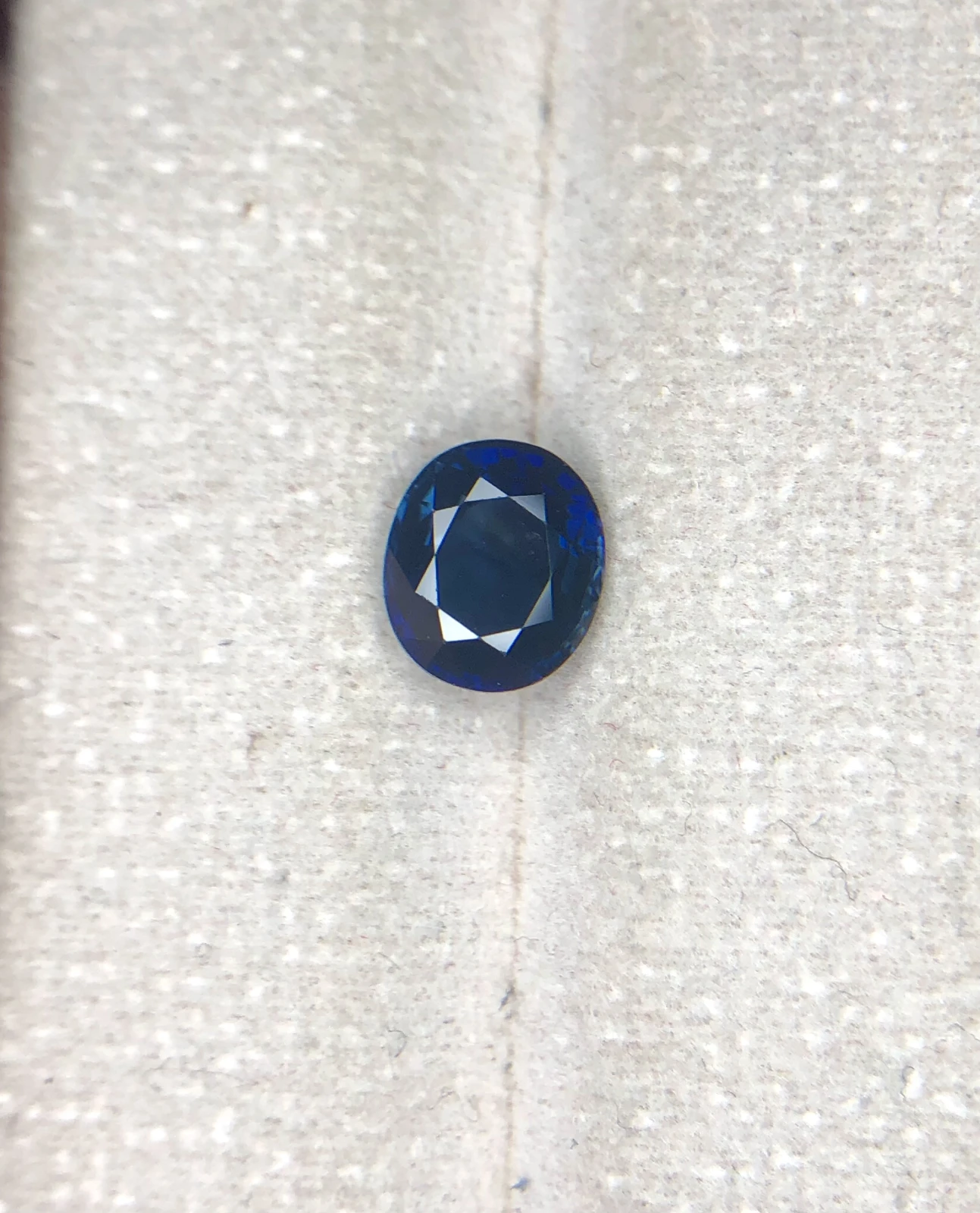 1.71ct Natural Blue Sapphire Heat Only from Srilanka