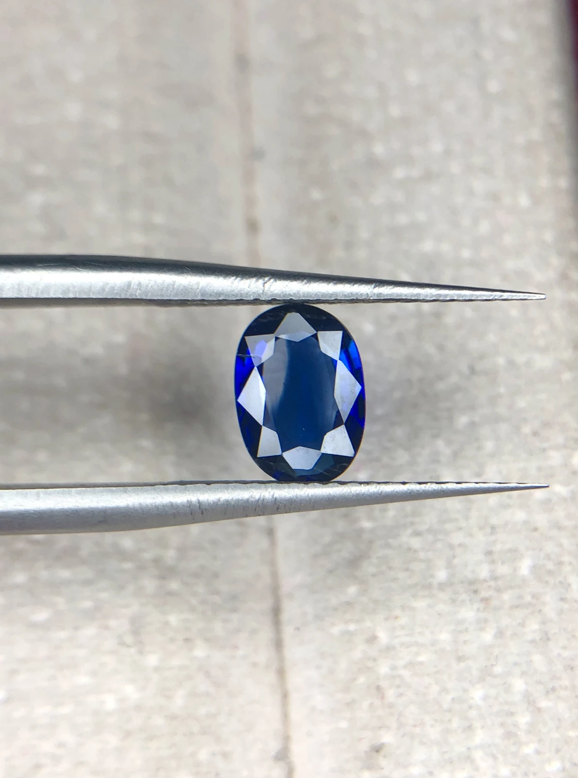 1.00ct Stunning Blue Sapphire